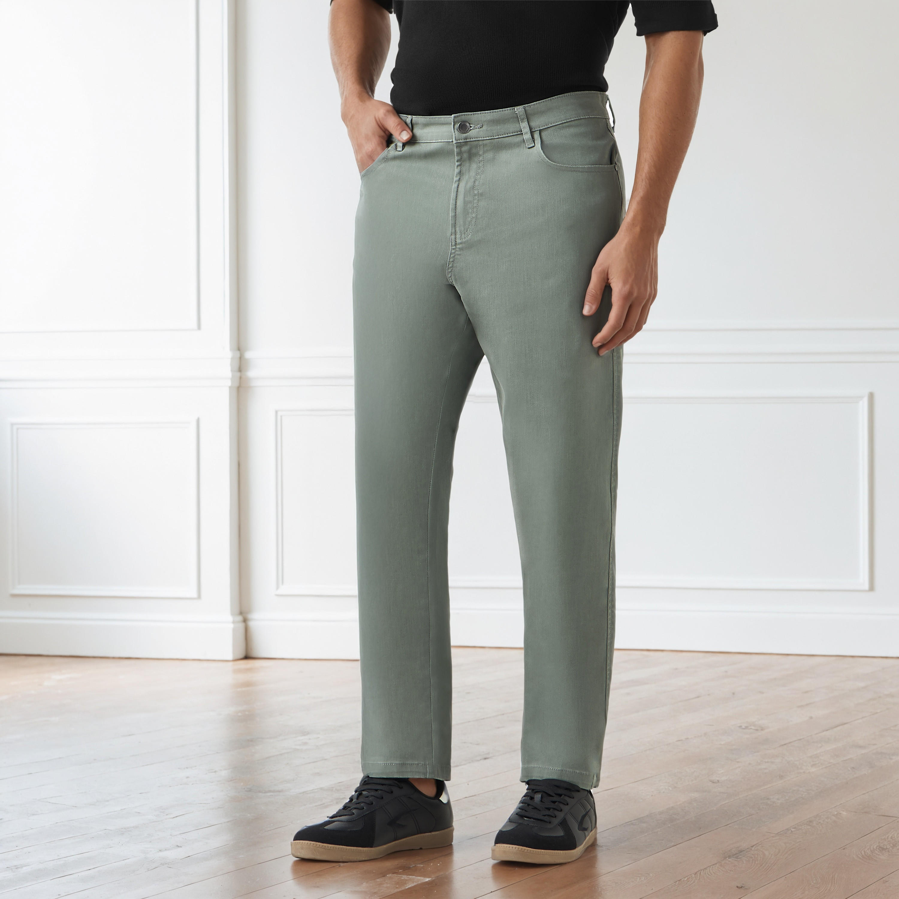بنطلون بقصة ضيقة-men-clothing-bottoms-trousersandchinos-trousers-image-1