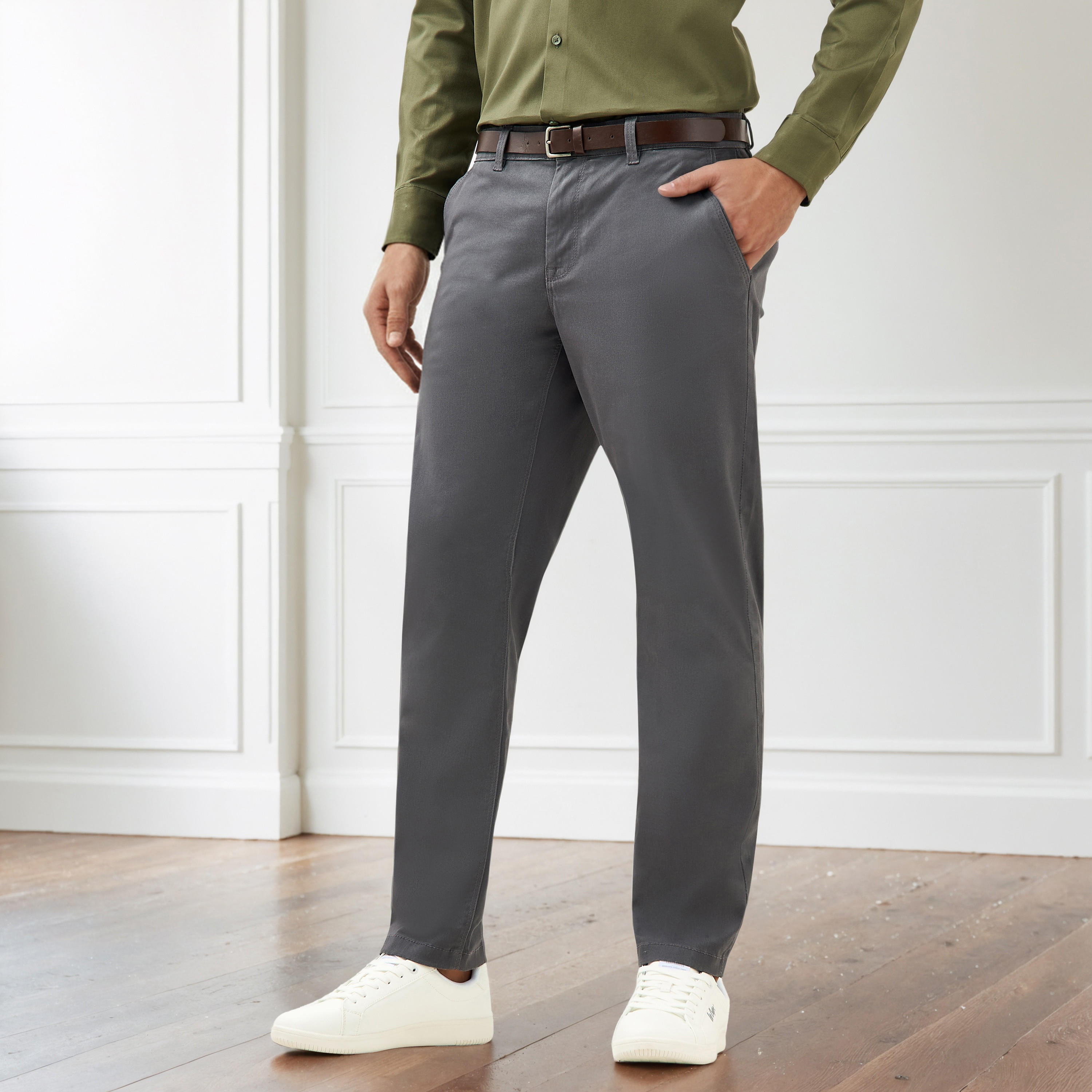 بنطلون تشينو بقصّة سليم وجيوب وحزام-men-clothing-bottoms-trousersandchinos-chinos-image-1