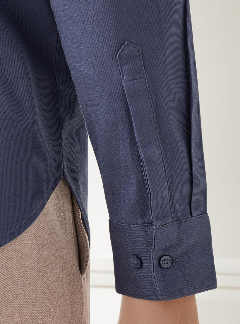 قميص بارز الملمس بياقة ماندرين وقصة عادية-men-clothing-shirts-image-4