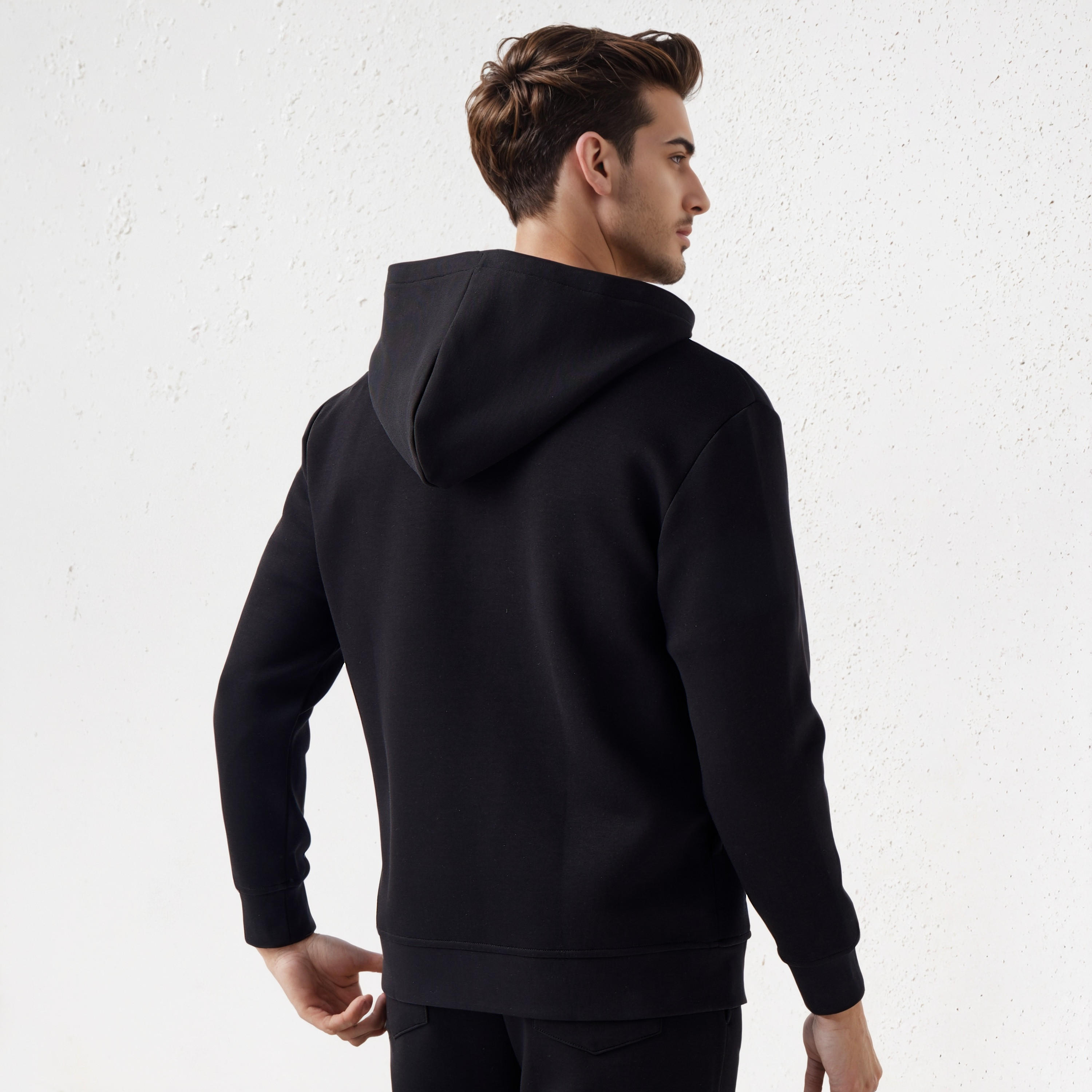 هودي بتفاصيل شعار للرجال من امبيرور-men-winterwear-hoodiesandsweatshirts-image-3