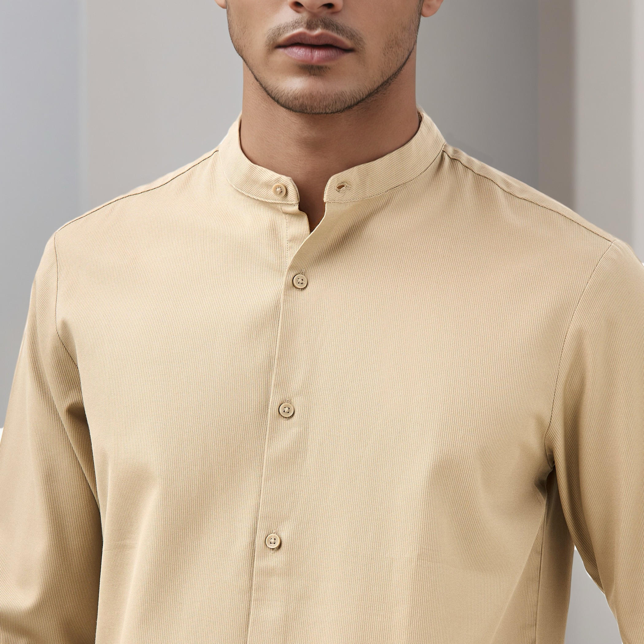قميص بارز الملمس بقصة عادية وياقة ماندارين وأكمام طويلة-men-clothing-shirts-image-4
