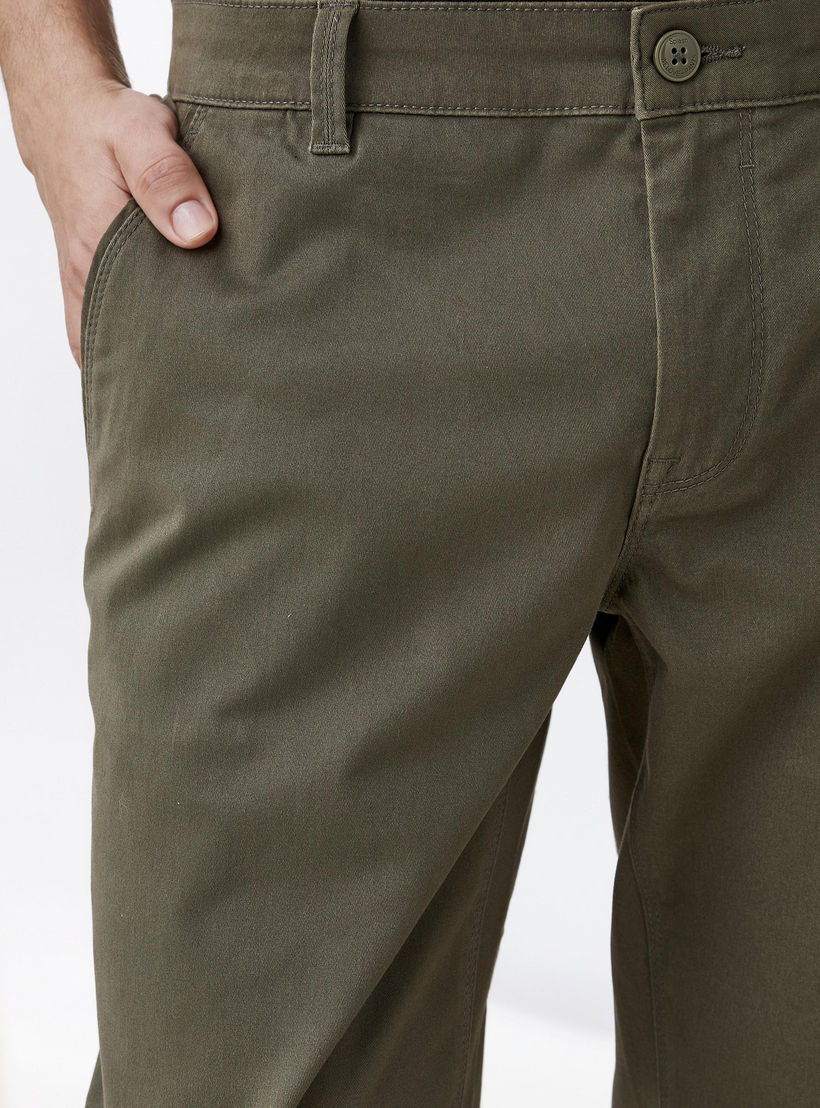 بنطلون تشينو مزيج قطني بقصة عادية وطول كامل للرجال-men-clothing-bottoms-trousersandchinos-chinos-image-4