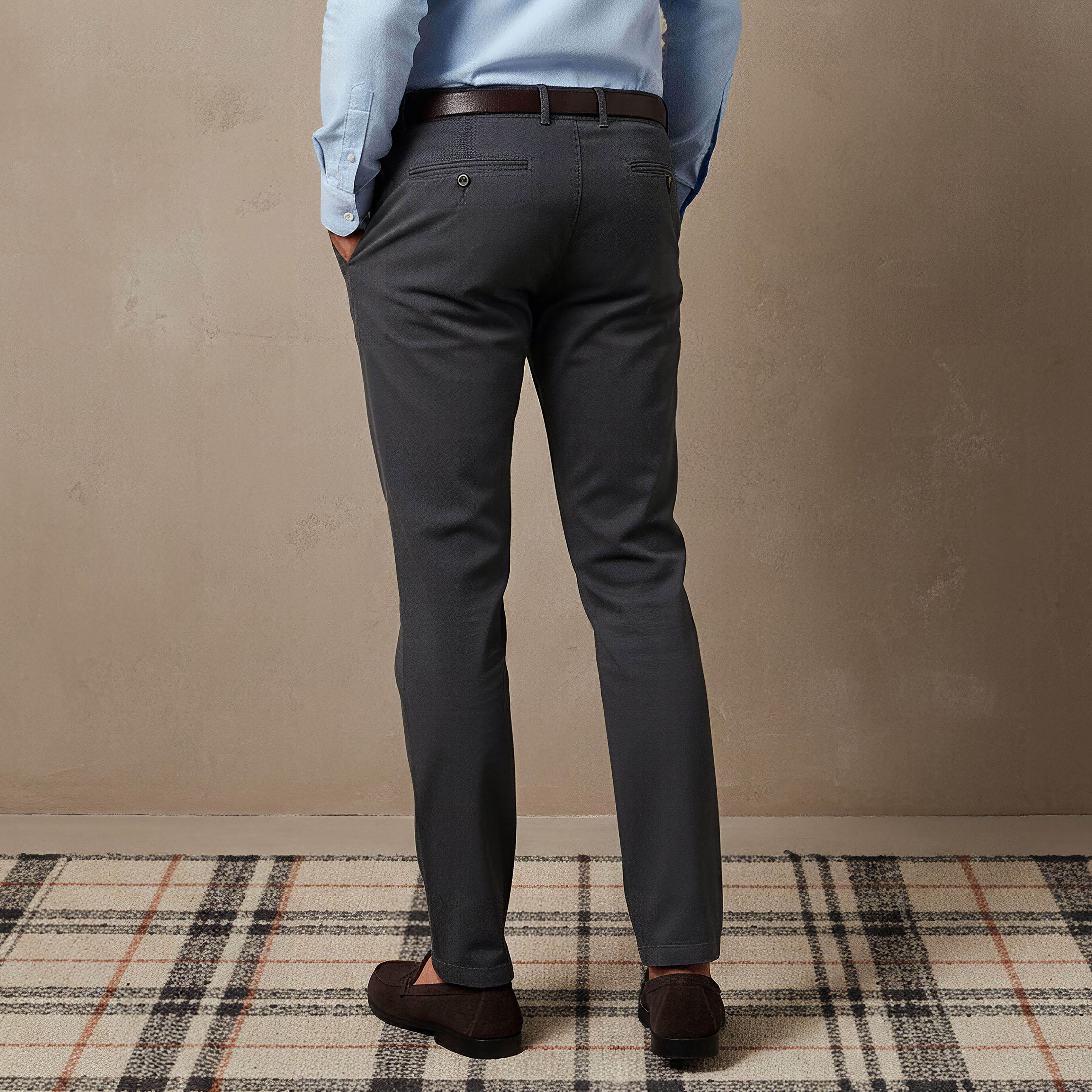 بنطلون تشينو رجالي من مزبج قطني بقصة سليم وحلقات حزام-men-clothing-bottoms-trousersandchinos-chinos-image-3