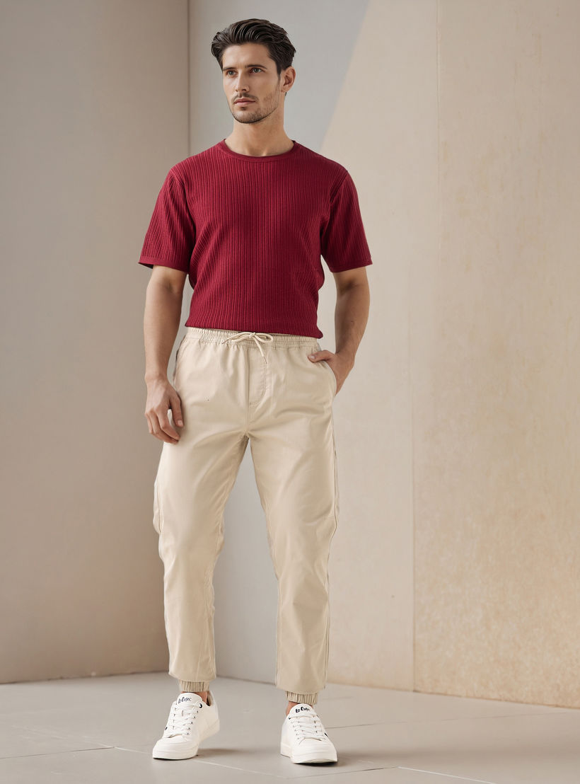 بنطلون رياضي بخصر مطاطي ورباط-men-clothing-bottoms-joggers-image-3