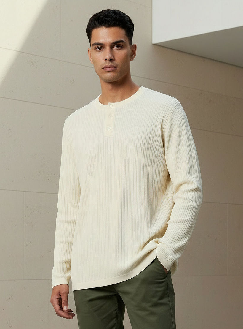 سويت شيرت مضلع بقصّة سليم وياقة هينلي للرجال-men-winterwear-hoodiesandsweatshirts-image-1