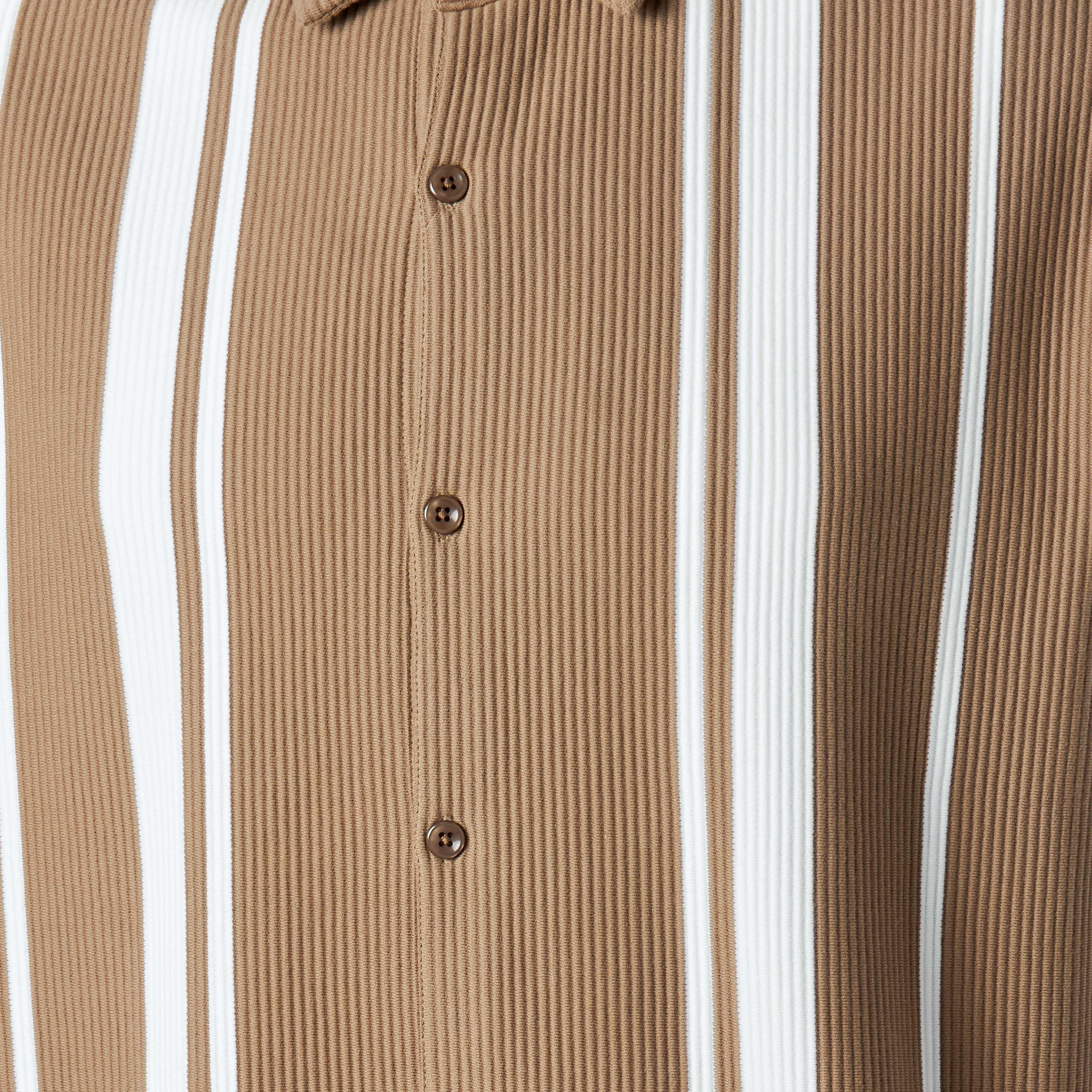 تيشيرت ريسورت بولو رجالي مخطط بياقة وقصة عادية وأكمام قصيرة-men-clothing-shirts-image-4
