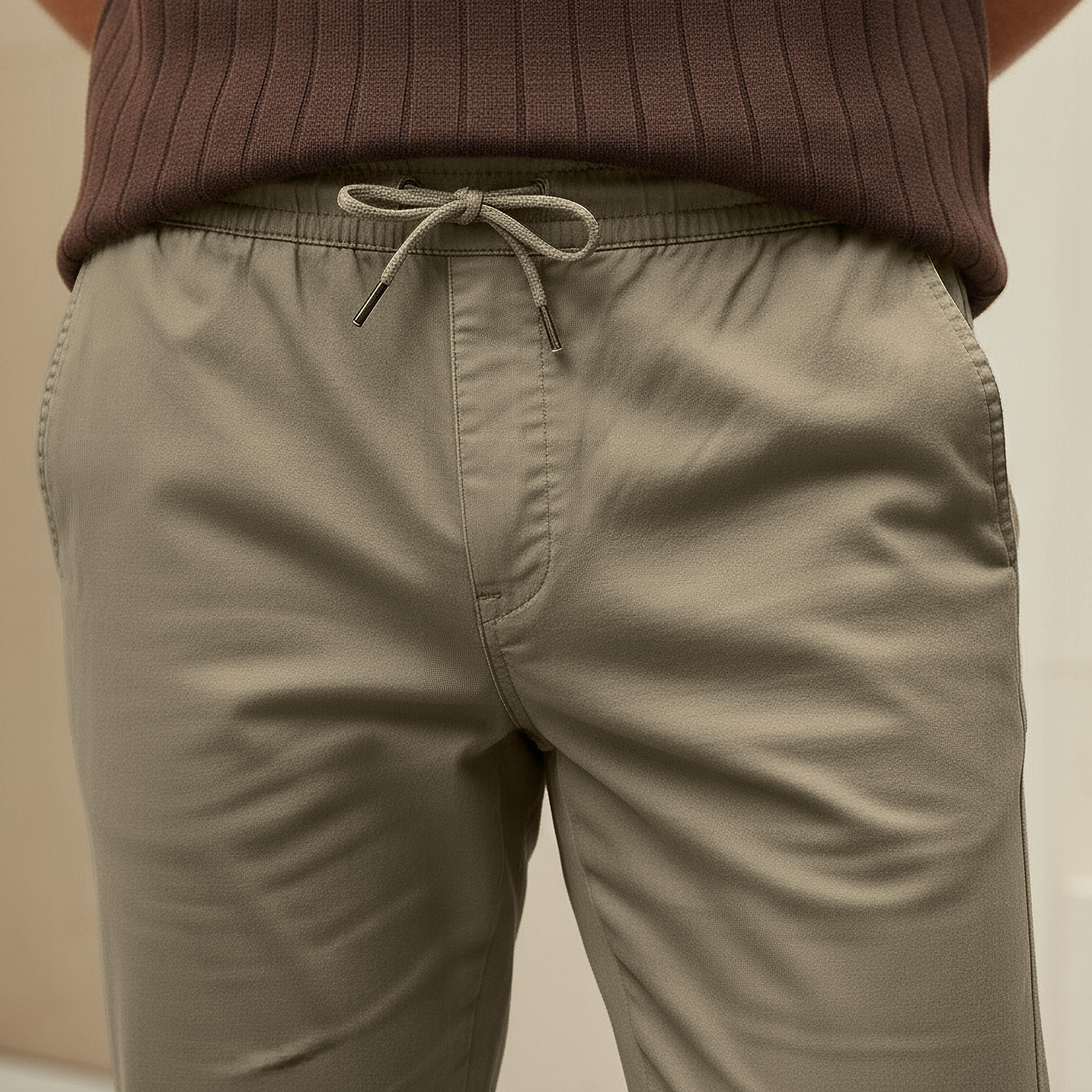 بنطلون رياضي بقصّة سليم وجيوب للرجال-men-clothing-bottoms-joggers-image-4