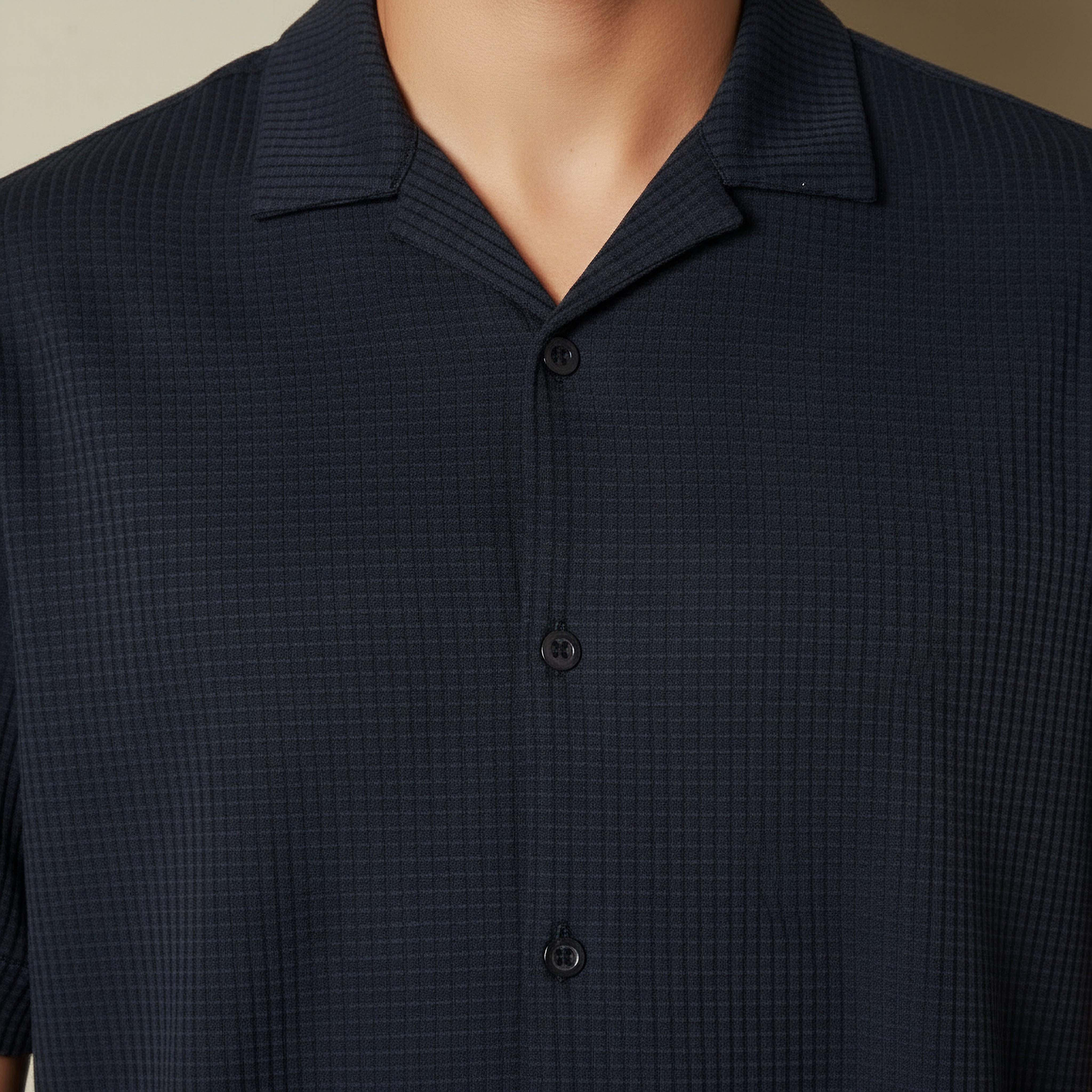 Emperor Men Regular Fit Camp Collar Waffle Textured Short Sleeves Shirt-men-clothing-shirts-image-4