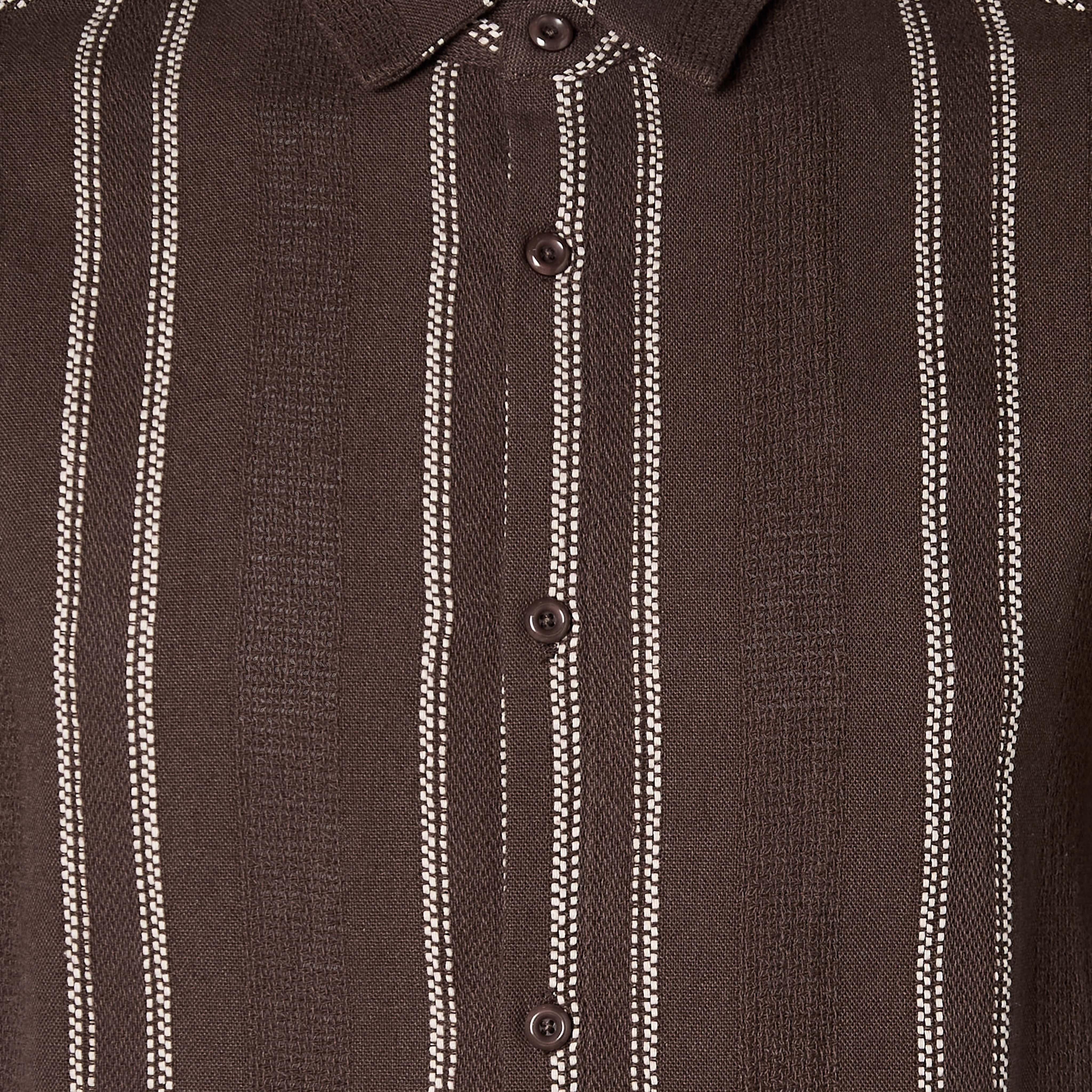 قميص مخطط من مزيج الكتان بقصة عادية وياقة وأكمام قصيرة للرجال-men-clothing-shirts-image-4