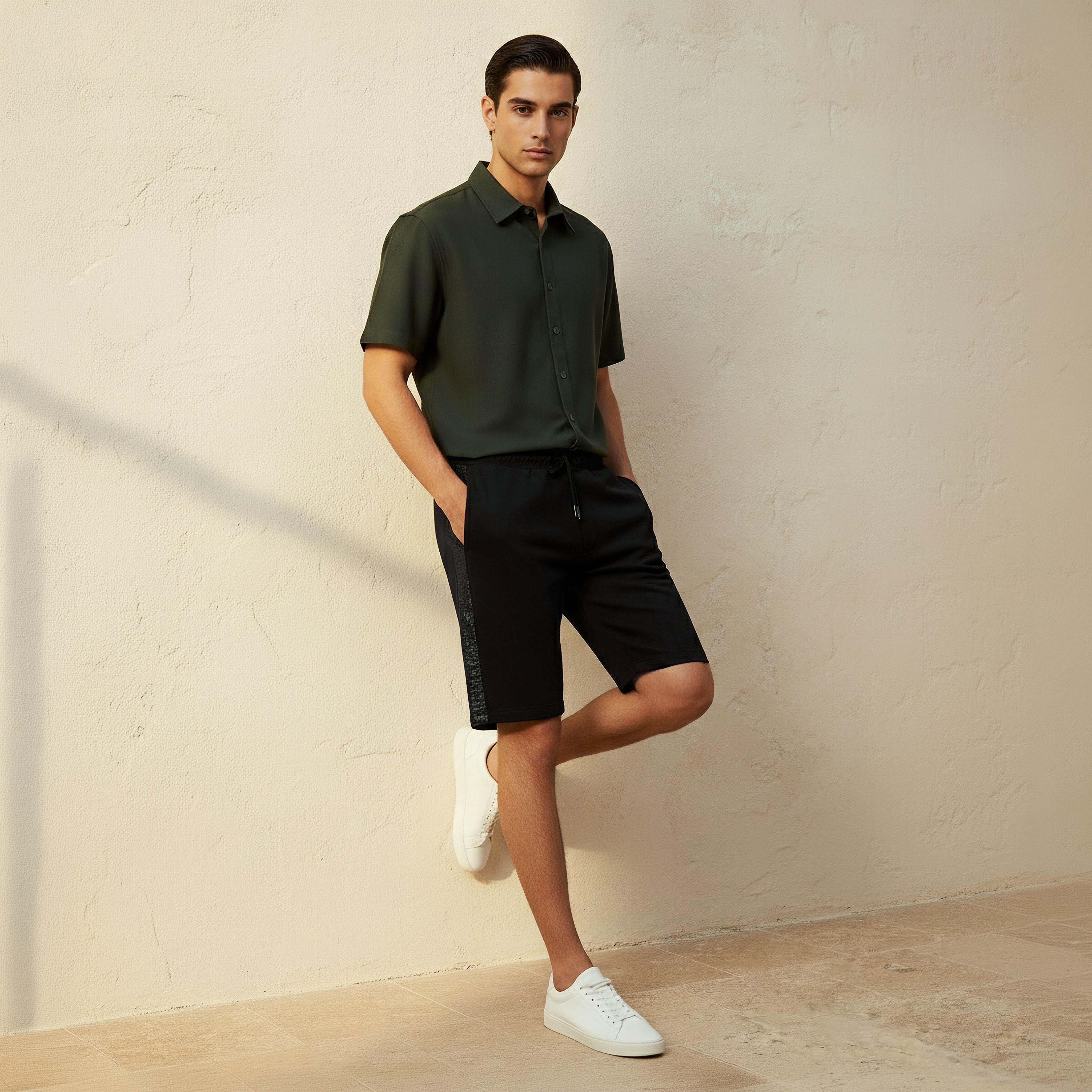 شورت بقصة عادية للرجال من إمبيرور-men-clothing-bottoms-shorts-image-3