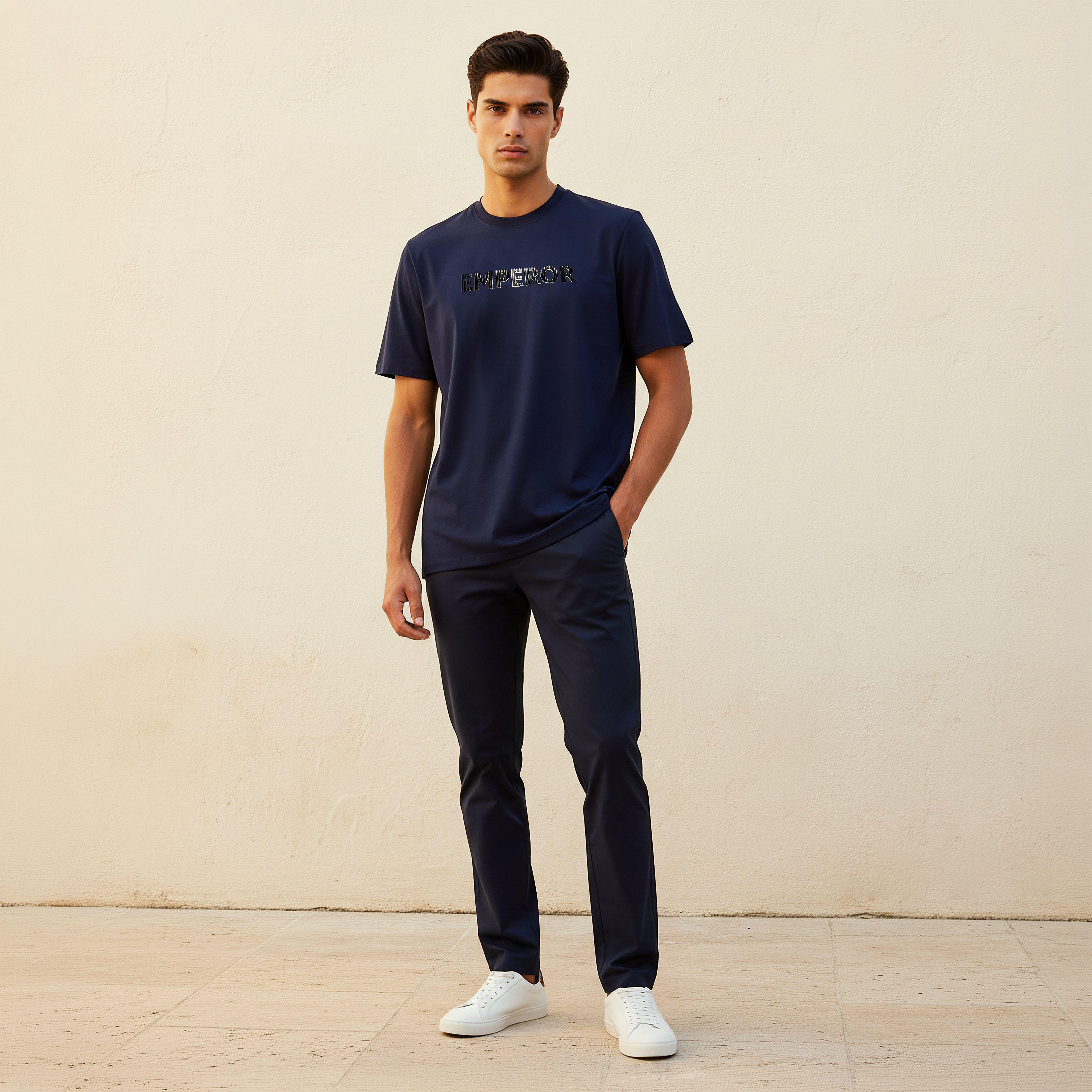 تيشيرت بأكمام قصيرة ورقبة ضيقة وقصة عادية من إمبيرور-men-clothing-tshirtsandpolos-tshirts-image-2