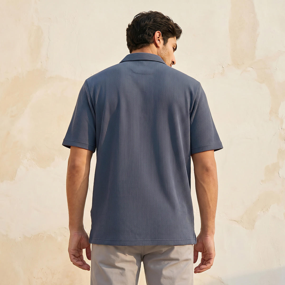 Men Regular Fit Collared Textured Short Sleeves Shirt-men-clothing-shirts-image-13