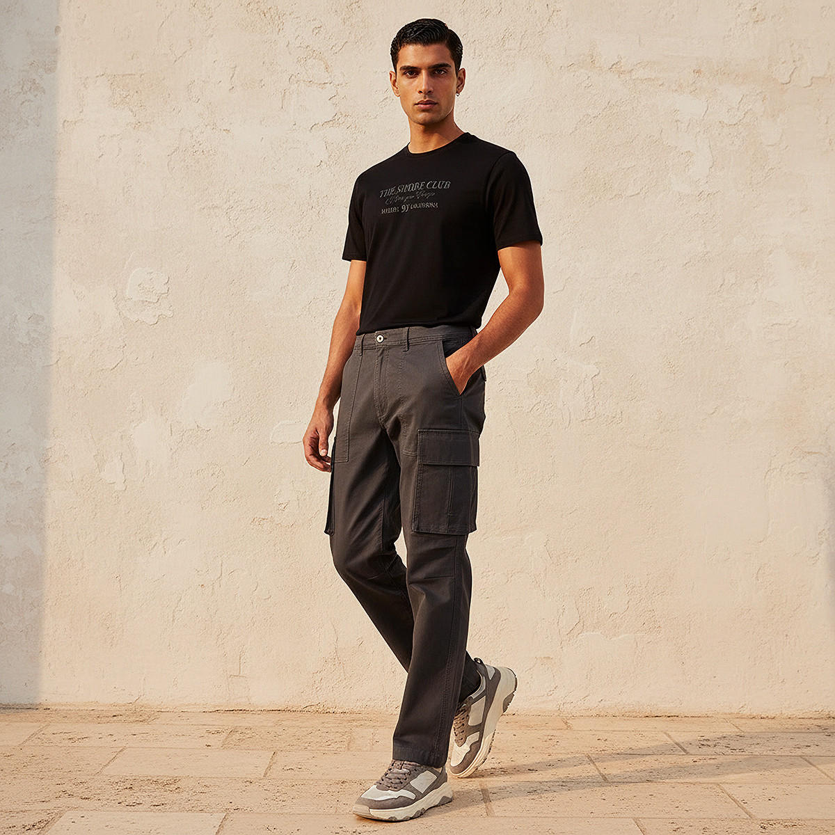 Men Regular Fit Twill Cargo Trousers-men-clothing-bottoms-trousersandchinos-trousers-image-3