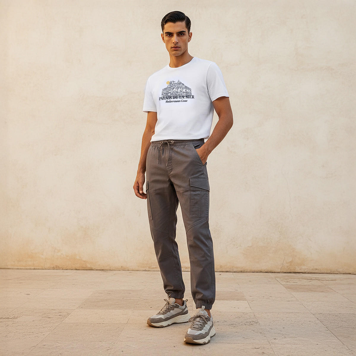 Men Baggy Fit Cargo Joggers-men-clothing-bottoms-joggers-image-3