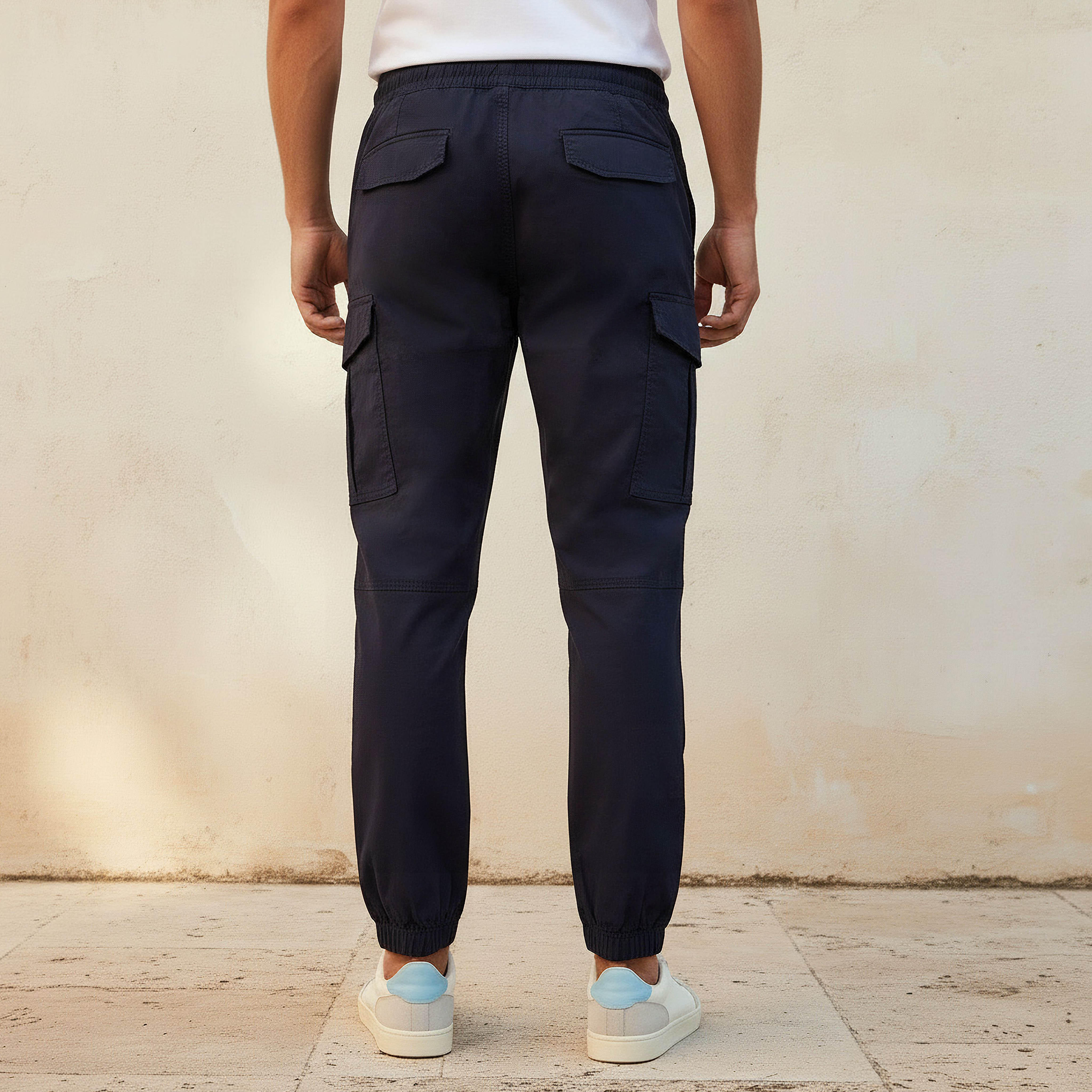 بنطلون كارجو رجالي بقصة باجي-men-clothing-bottoms-joggers-image-4
