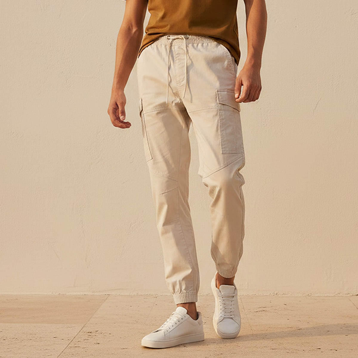 Men Baggy Fit Cargo Joggers with Drawstring Closure-men-clothing-bottoms-joggers-image-1