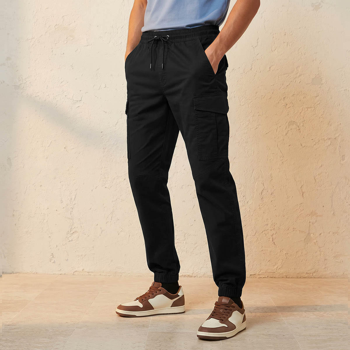 بنطال كارغو رجالي فضفاض برباط خصر مريح-men-clothing-bottoms-joggers-image-1