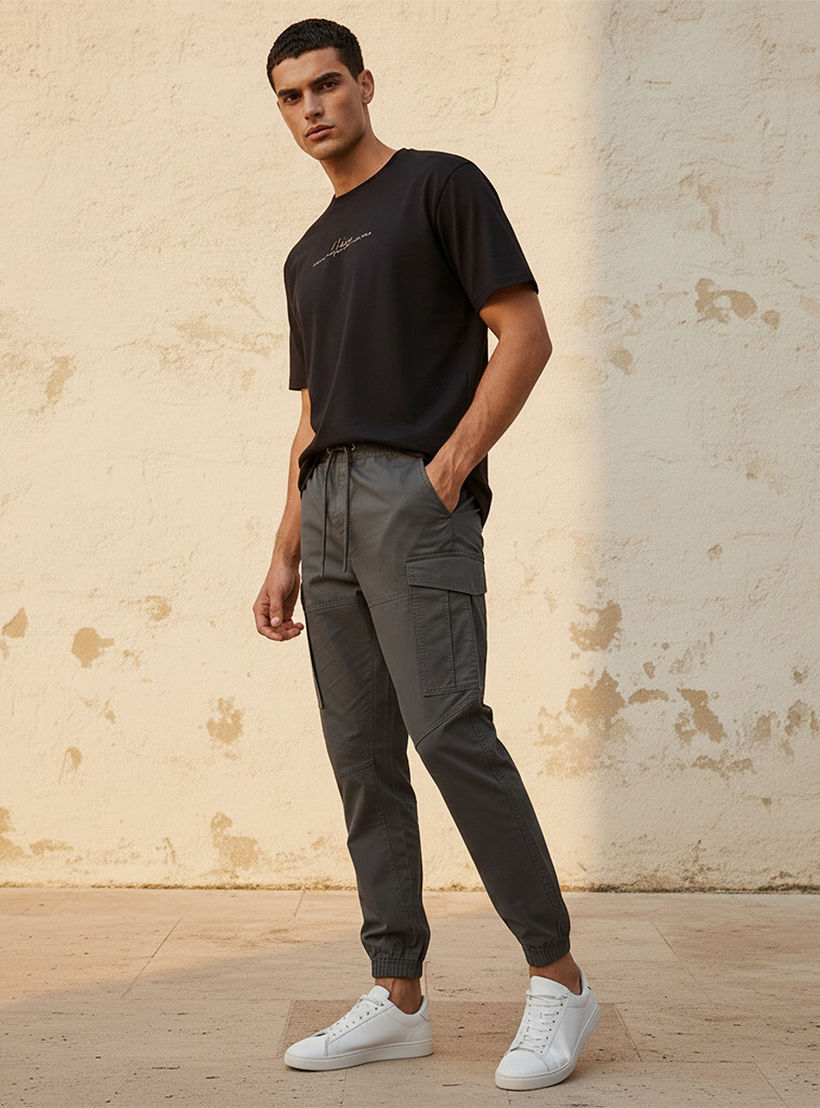 Men Baggy Fit Cargo Joggers with Drawstring Closure-men-clothing-bottoms-joggers-image-5