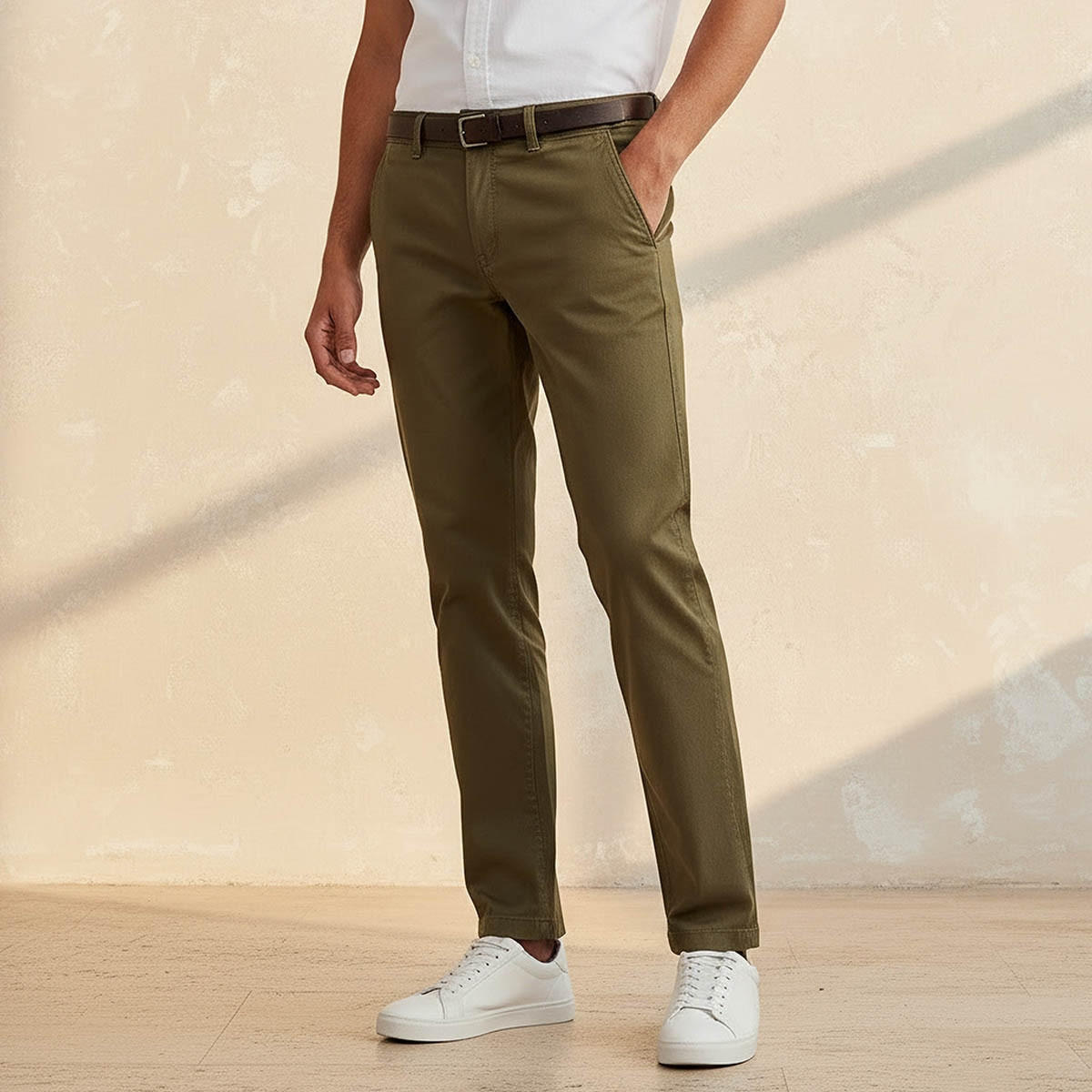 بنطال تشينو قطن بقصة سليم وحزام من سبلاش سمارت-men-clothing-bottoms-trousersandchinos-chinos-image-1