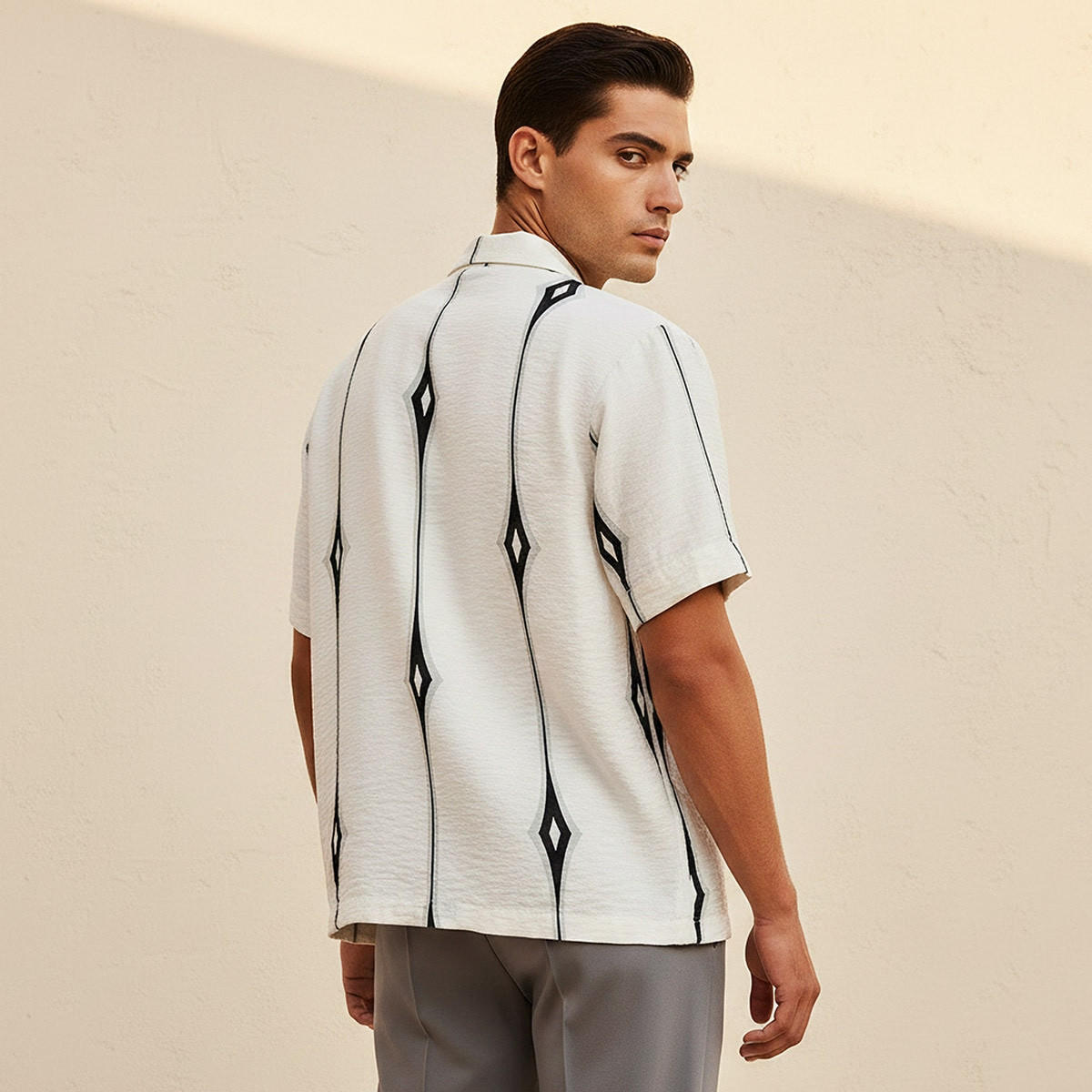Splash Smart Regular Fit Collared Printed Short Sleeves Resort Shirt-men-clothing-shirts-image-4