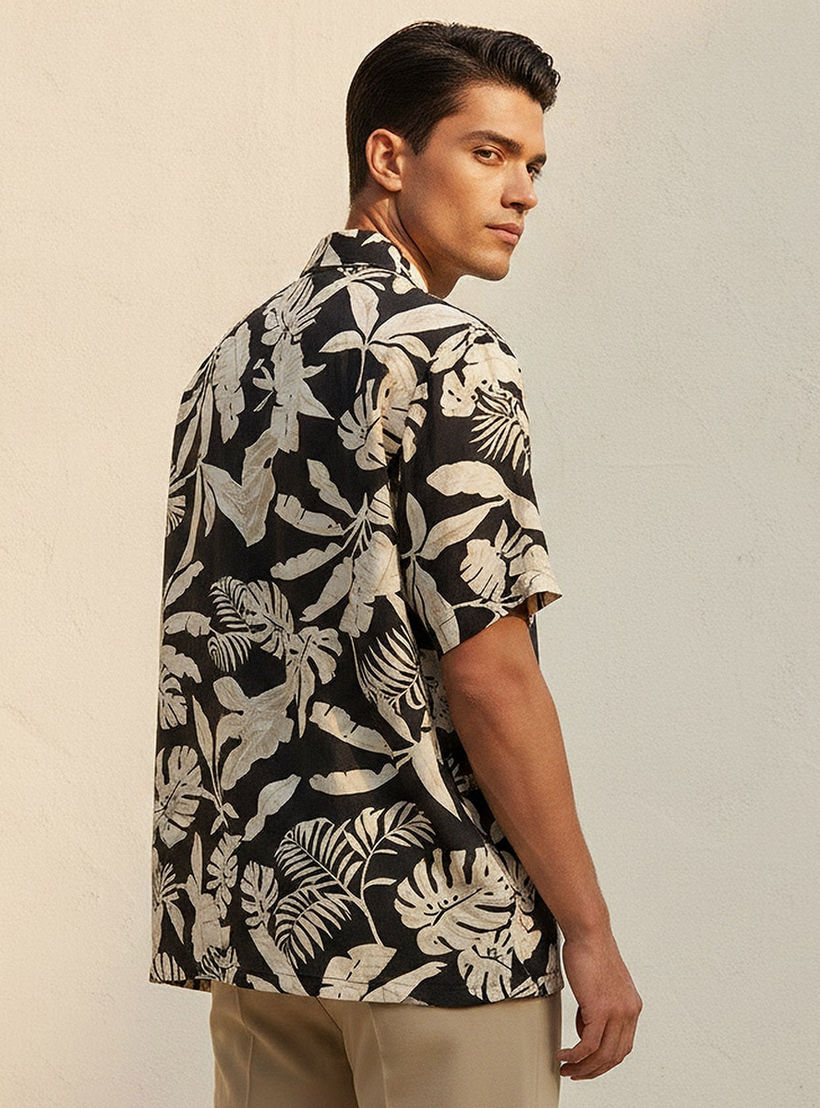 Splash Smart Regular Fit Collared Printed Short Sleeves Resort Shirt-men-clothing-shirts-image-4