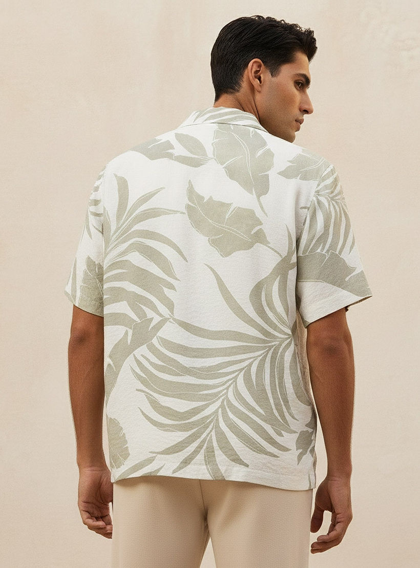 Splash Smart Regular Fit Collared Printed Short Sleeves Resort Shirt-men-clothing-shirts-image-4