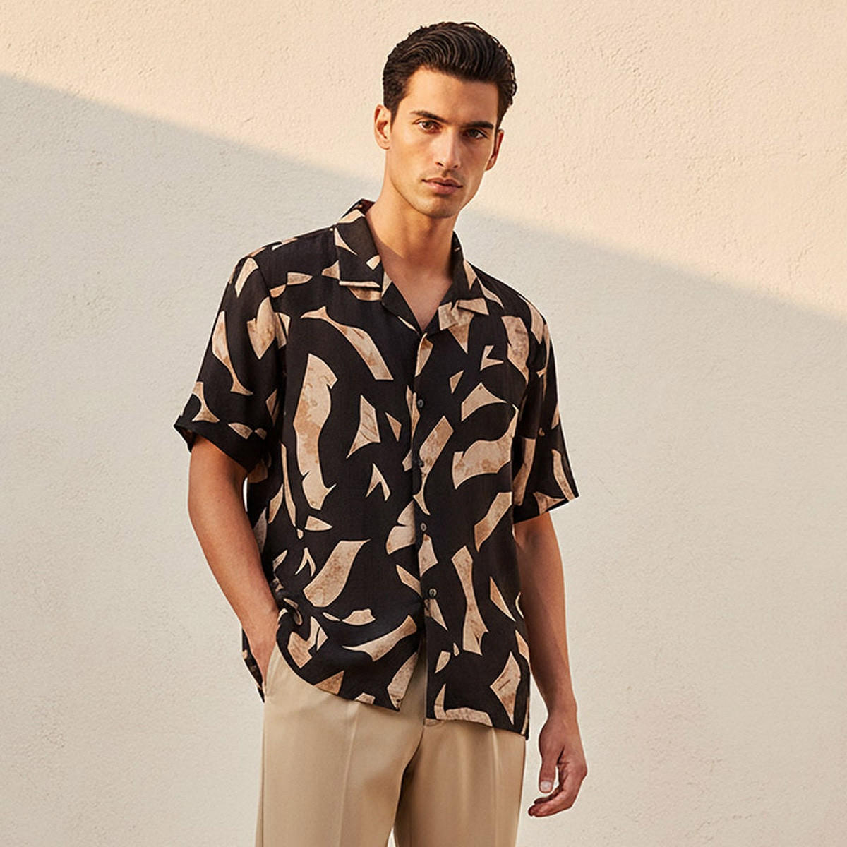 Splash Smart Regular Fit Collared Printed Short Sleeves Resort Shirt-men-clothing-shirts-image-1