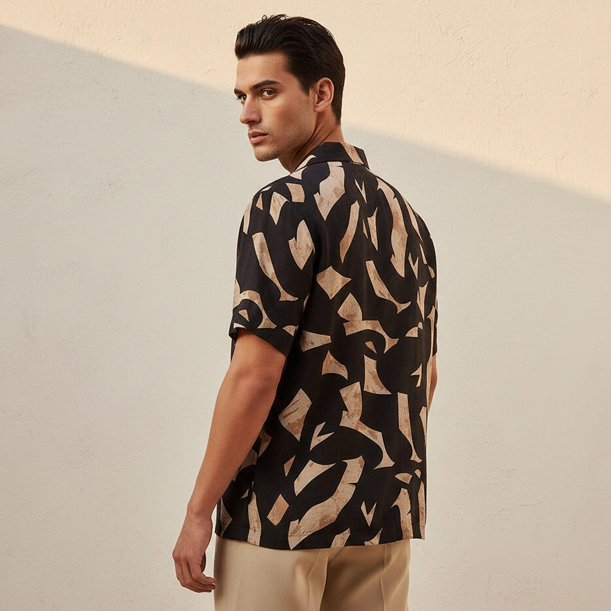 Splash Smart Regular Fit Collared Printed Short Sleeves Resort Shirt-men-clothing-shirts-image-4