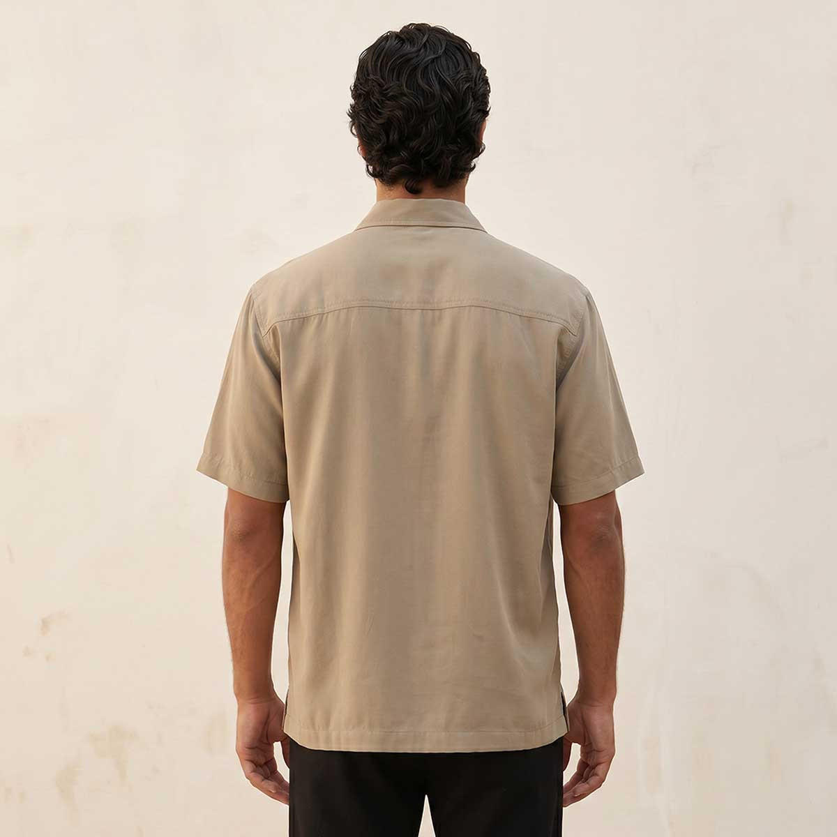 قميص بقصة عادية وياقة وأكمام قصيرة من سبلاش سمارت-men-clothing-shirts-image-4