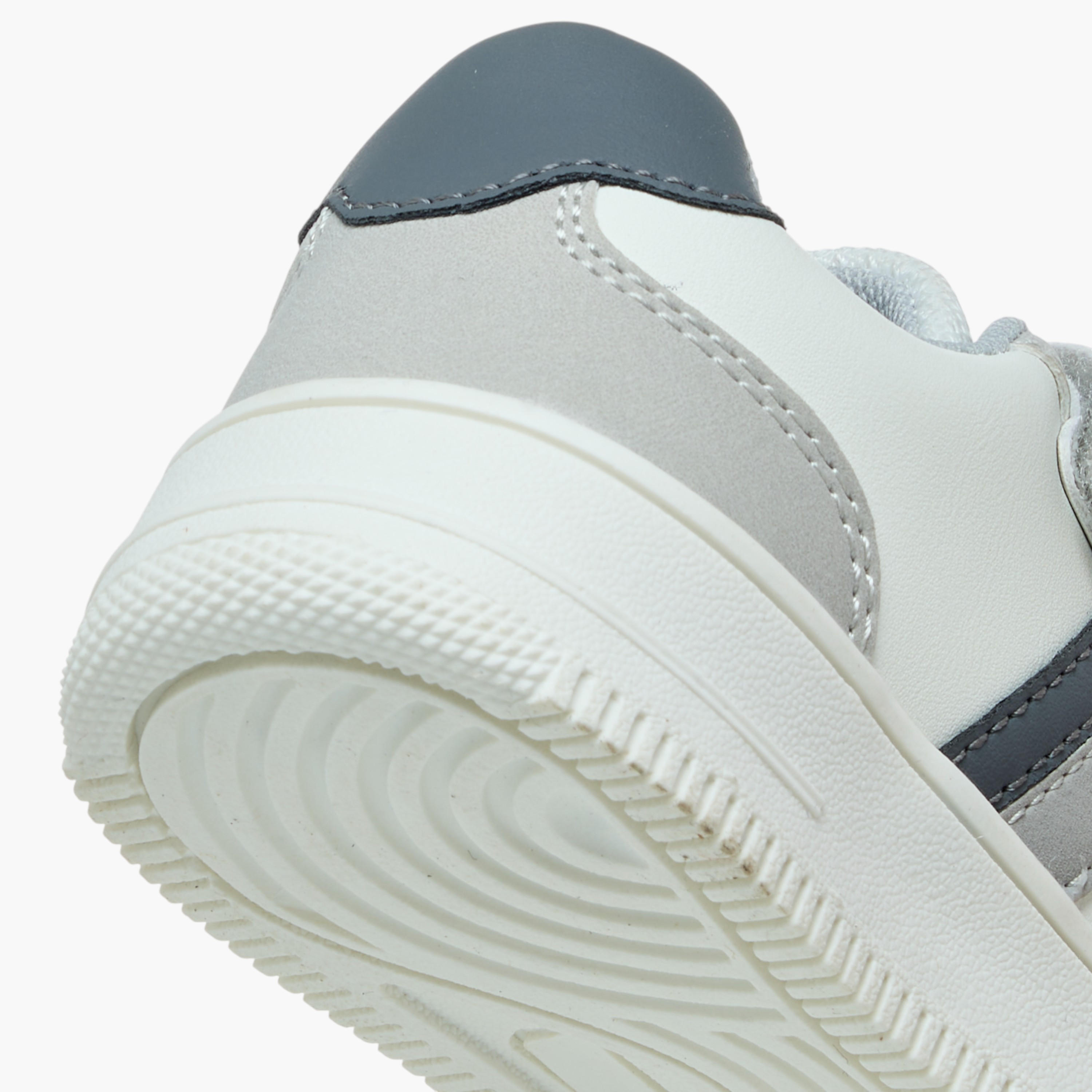 Barefeet Colourblock Sneakers with Hook and Loop Closure-boys-shoes-sneakers-image-5