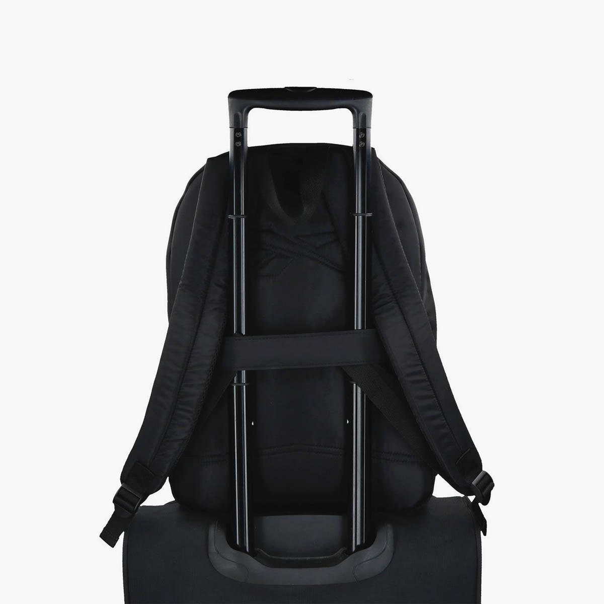 Reebok Logo Print School Backpack with Adjustable Straps and Zip Closure - 38x19x43 cm-school-bagsandbackpacks-backpacks-image-8