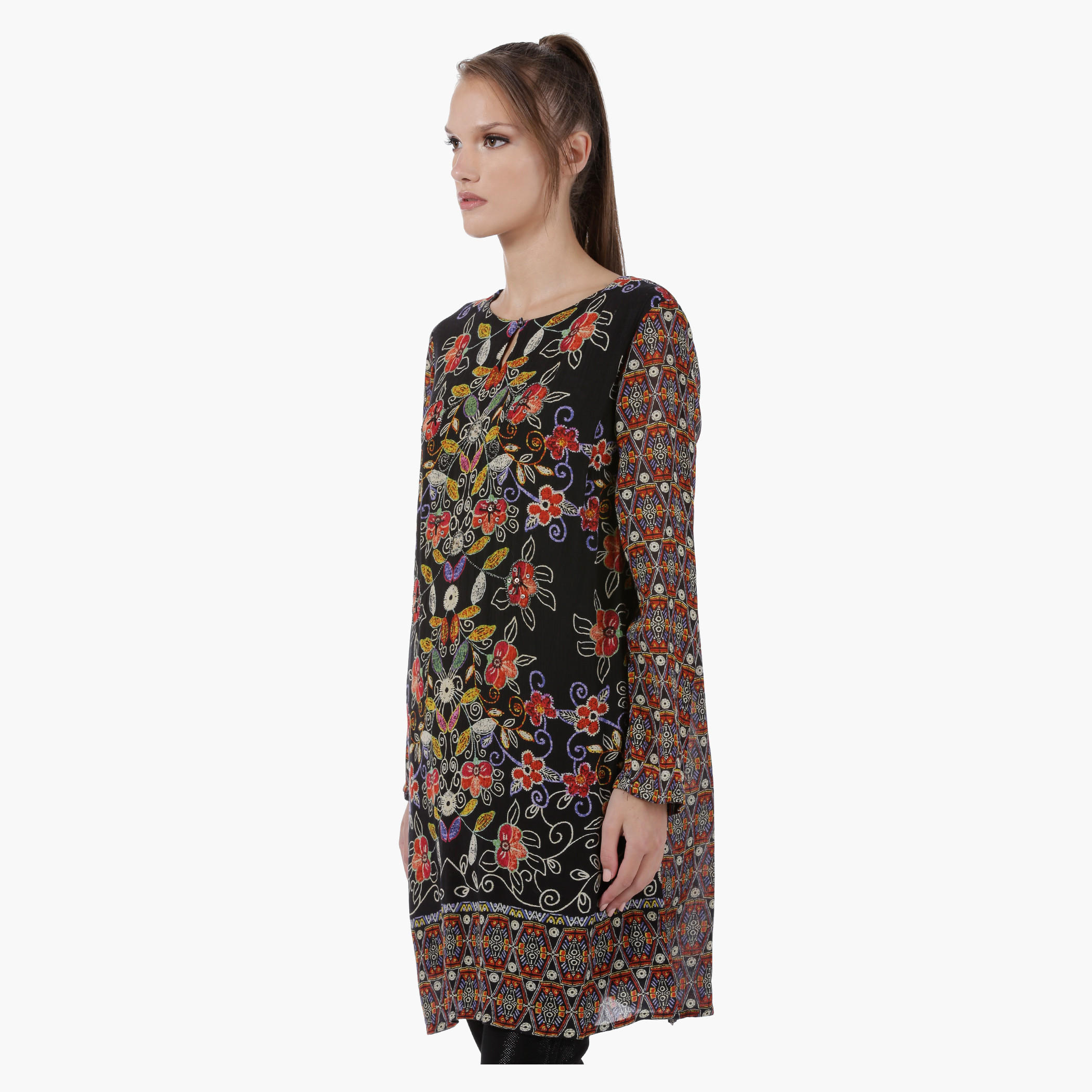 Printed Tunic With Scoop Neck and Long Sleeves in Regular Fit-women-clothing-shirtsandblouses-blouses-image-3