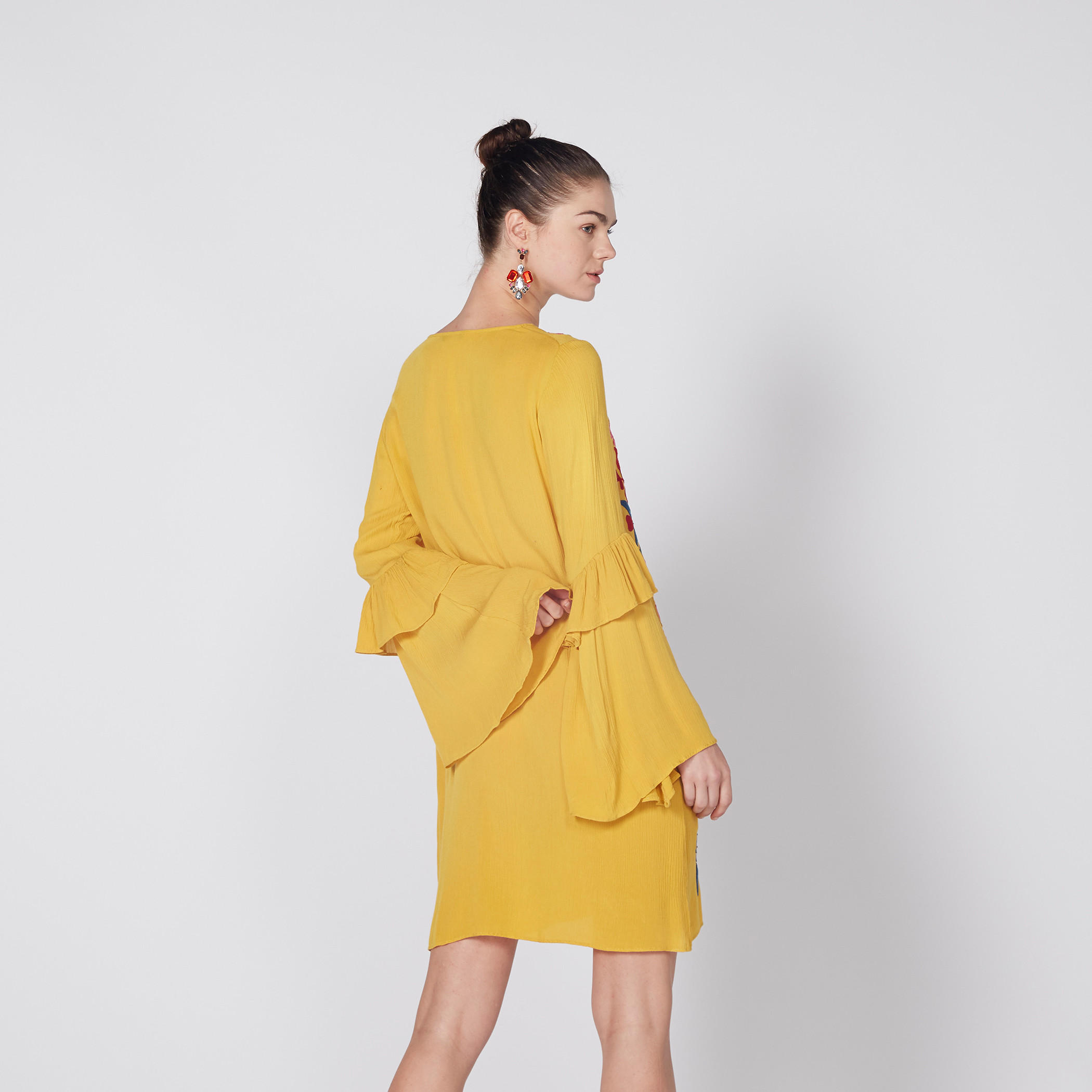 فستان مطرّز بأكمام بطبقات-women-clothing-dresses-image-4