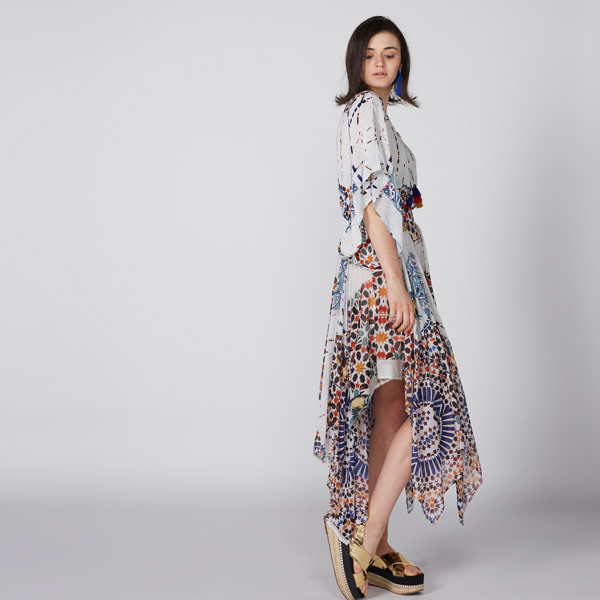 تنورة ميدي بطبعات وأطراف غير مستوية-women-clothing-bottoms-skirts-image-1