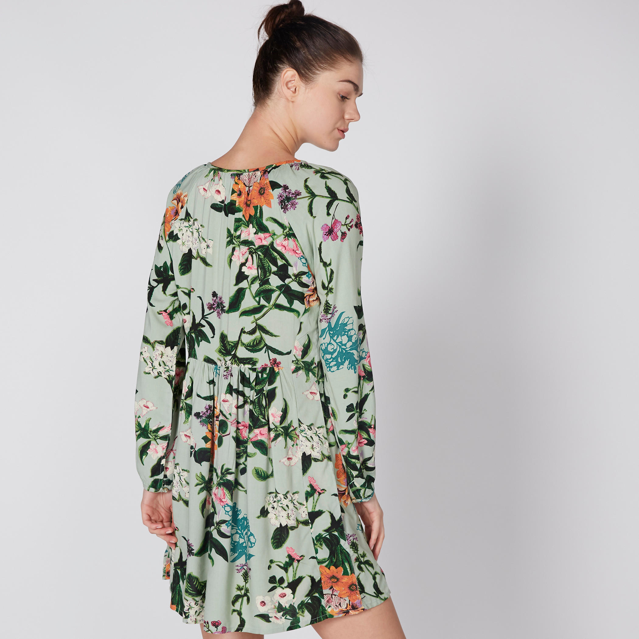 فستان بطبعات وأكمام طويلة ورباط-women-clothing-dresses-image-3