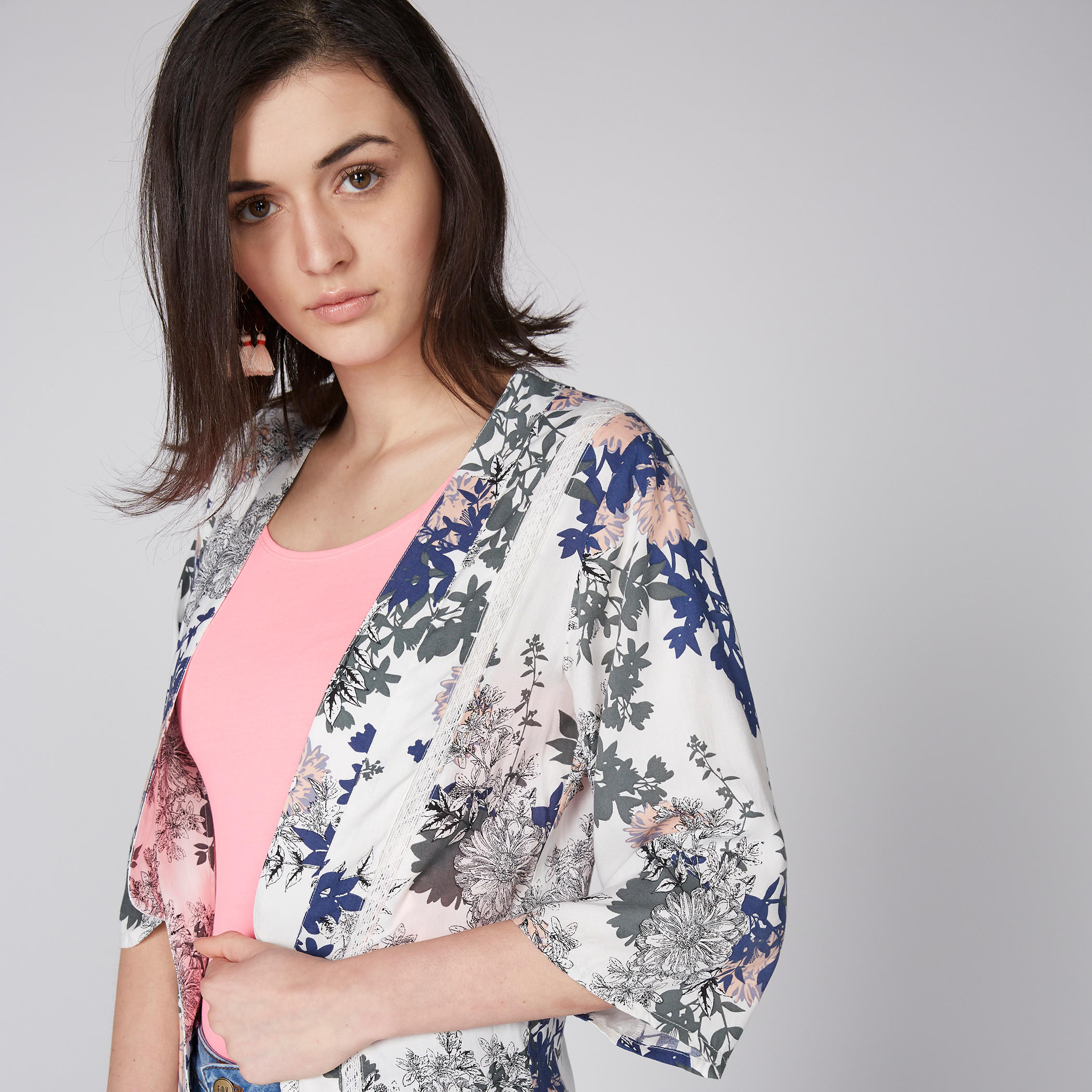 سترة طويلة بأكمام 3/4 وطبعات-women-winterwear-cardigansandjumpers-cardigans-image-3