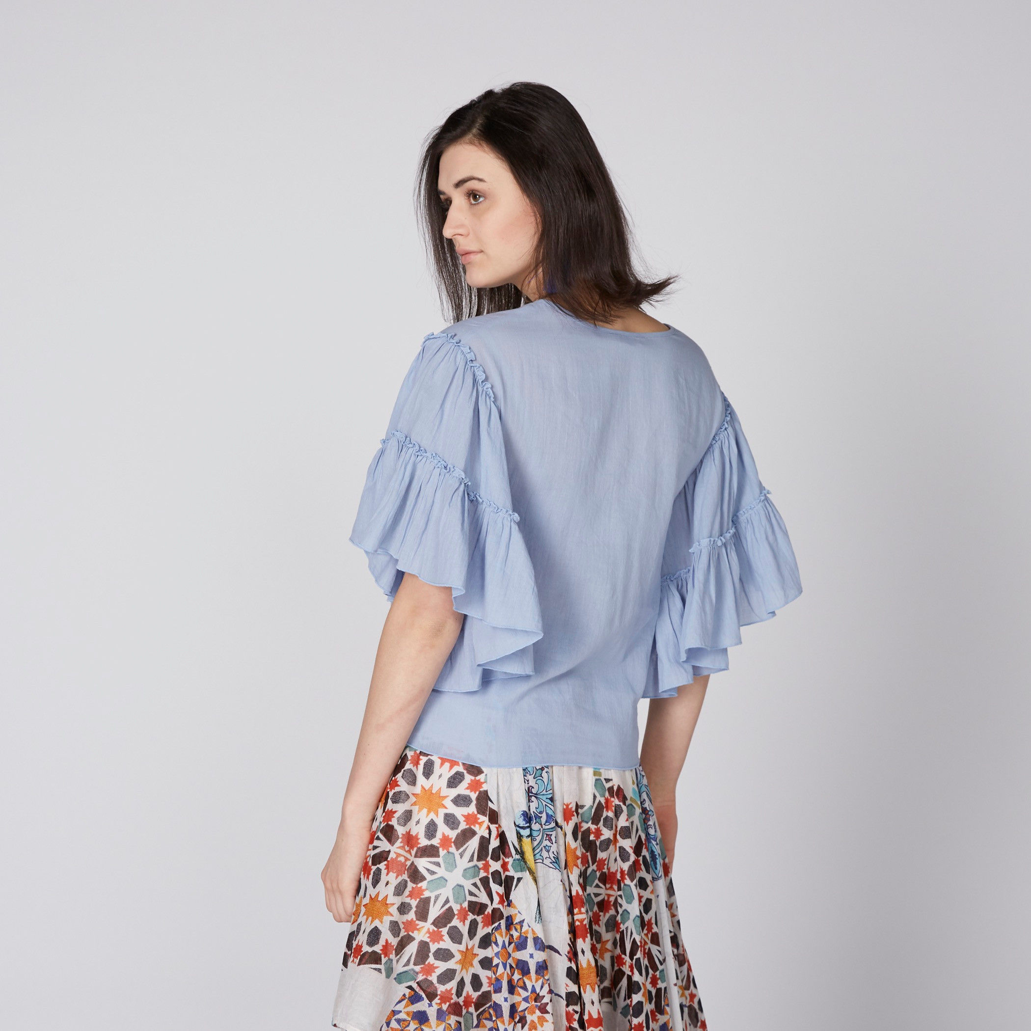 بلوزة بأكمام واسعة ورباط-women-clothing-shirtsandblouses-blouses-image-3