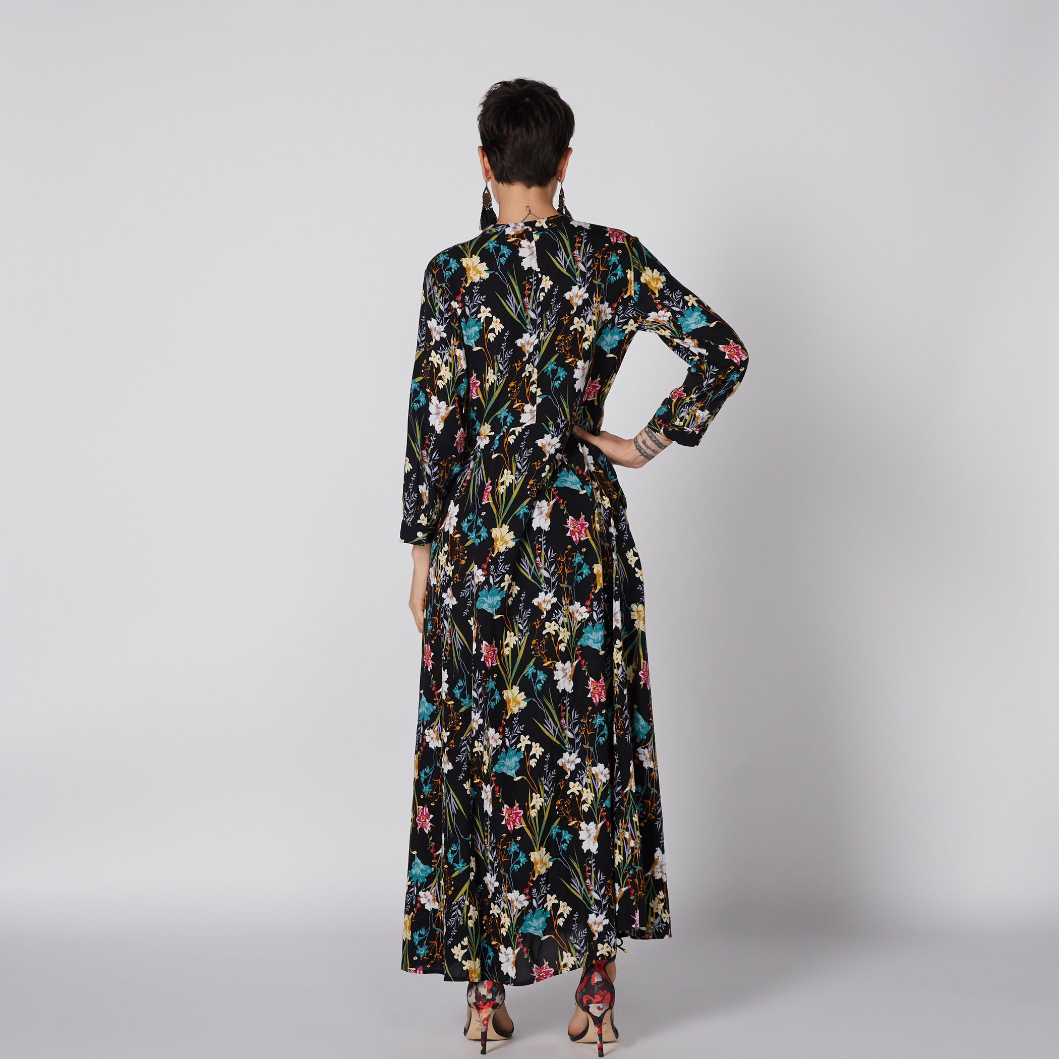 فستان طويل بأكمام طويلة وجيوب وطبعات-women-clothing-dresses-image-3