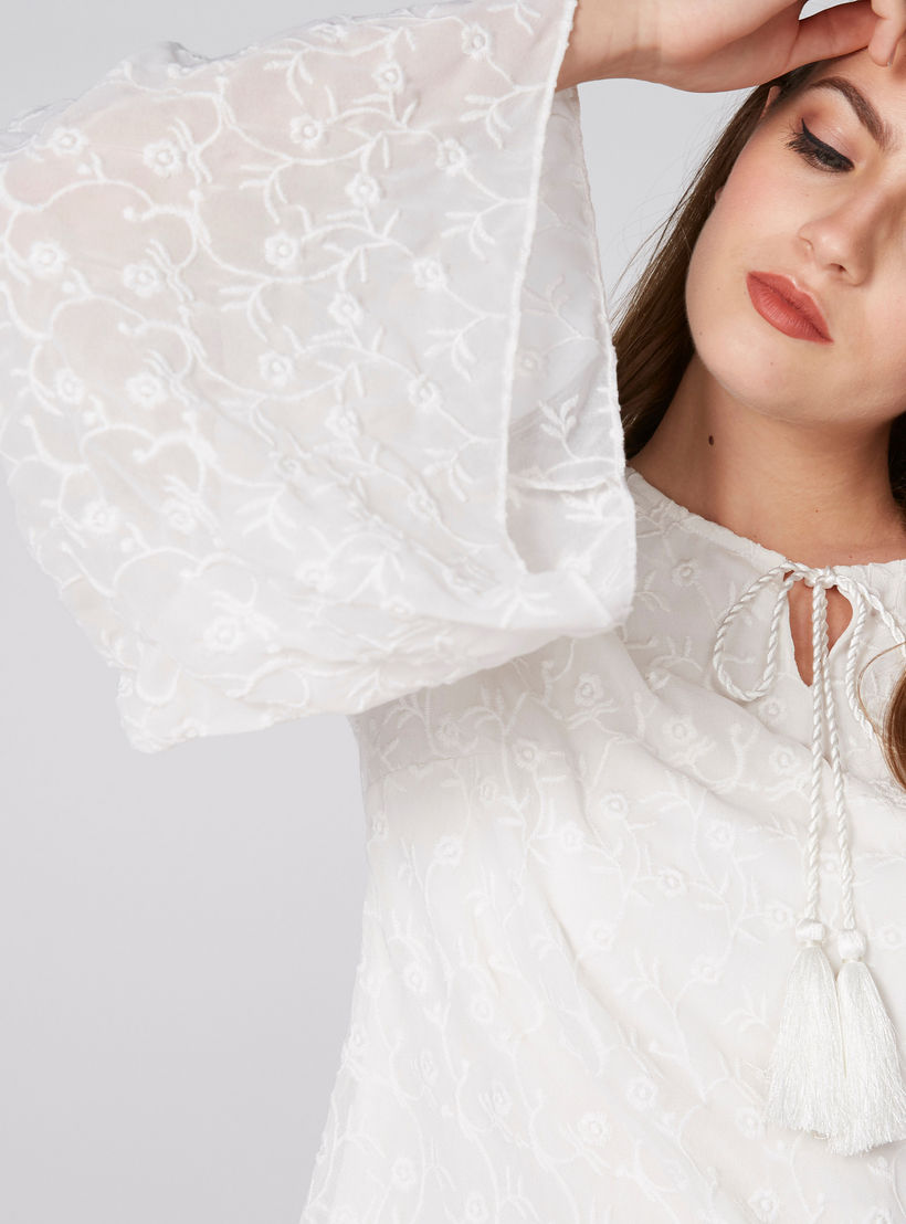بلوزة مطرّزة بأكمام عريضة ورباط-women-clothing-shirtsandblouses-blouses-image-4
