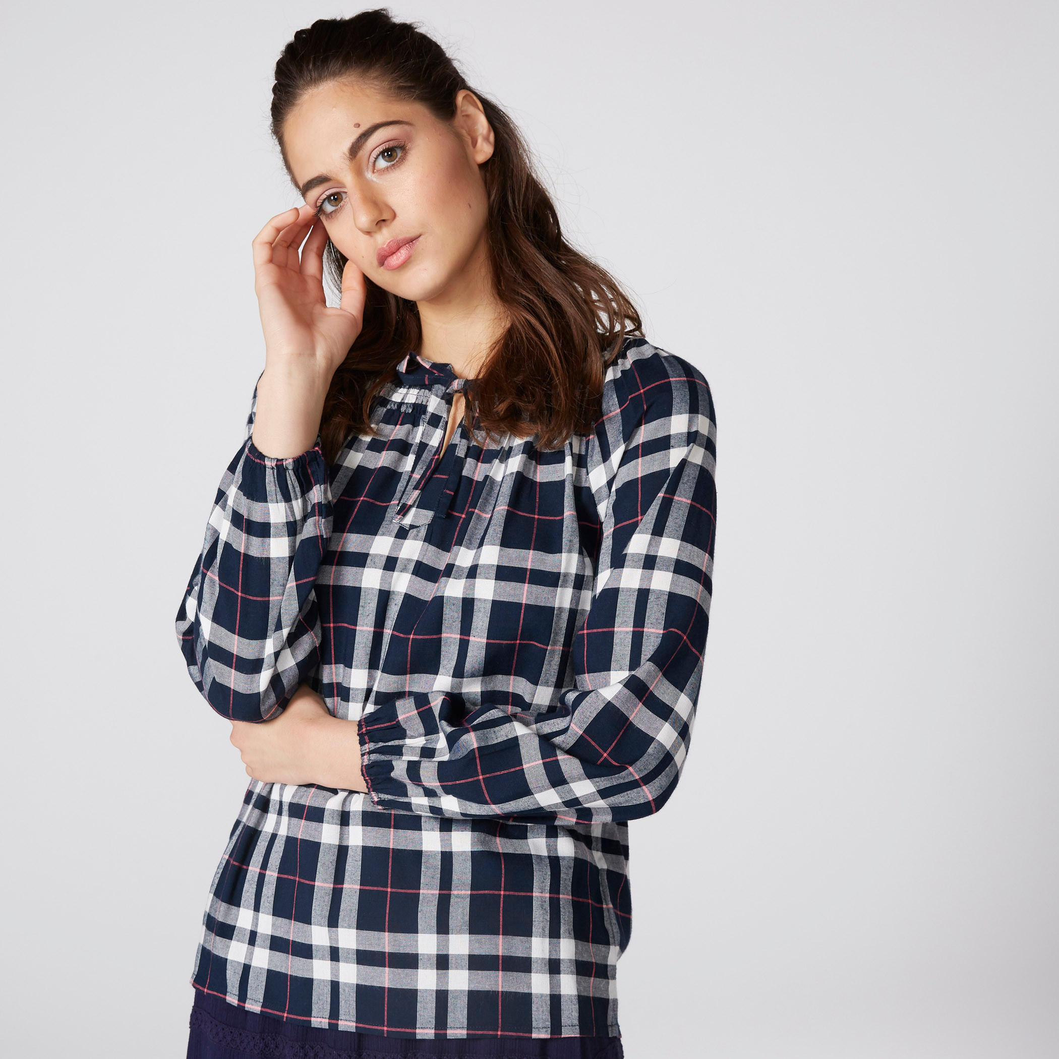 بلوزة كاروهات بأكمام طويلة ورباط-women-clothing-shirtsandblouses-blouses-image-1