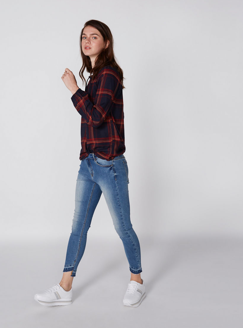 بلوزة كاروهات بياقة مستديرة وأكمام طويلة-women-clothing-shirtsandblouses-blouses-image-1