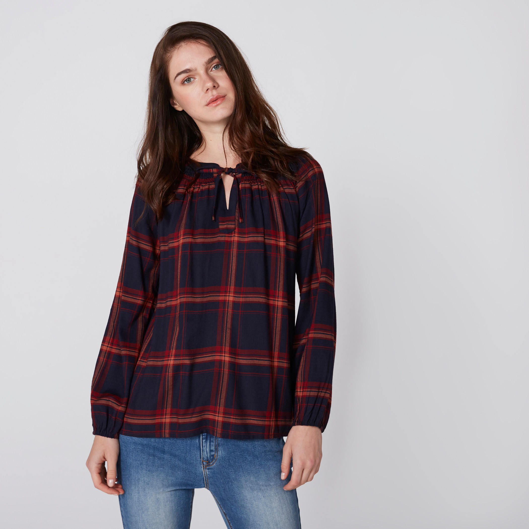 بلوزة كاروهات بياقة مستديرة وأكمام طويلة-women-clothing-shirtsandblouses-blouses-image-2