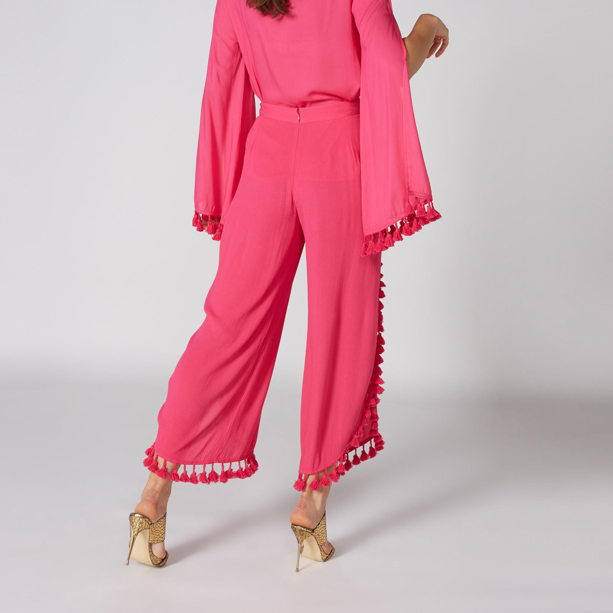 بنطال واسع الساقين بخصر مطّاطي وشرّابات-women-clothing-bottoms-trousers-image-2