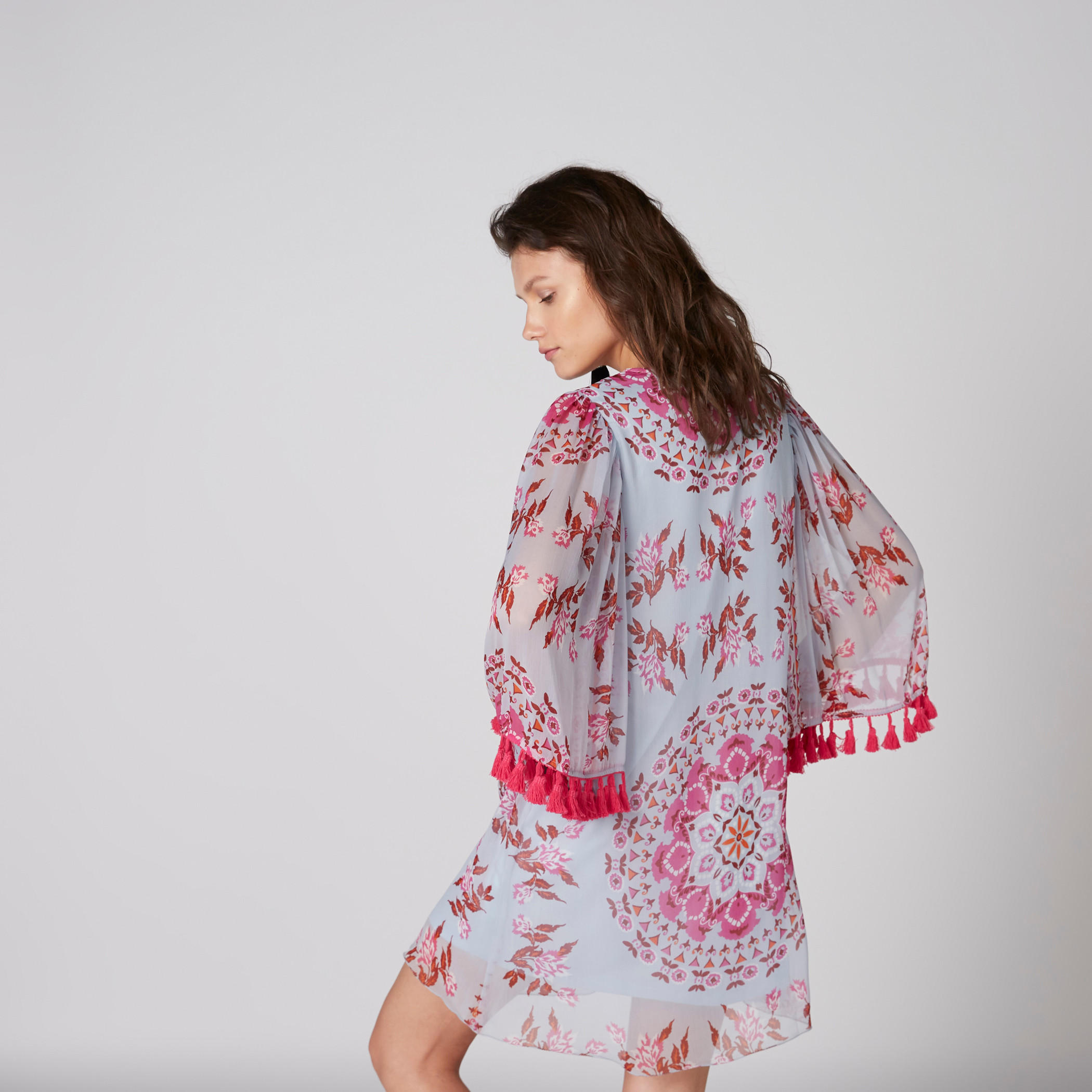 تونيك بأكمام طويلة وشُرّابات وطبعات-women-clothing-shirtsandblouses-blouses-image-2