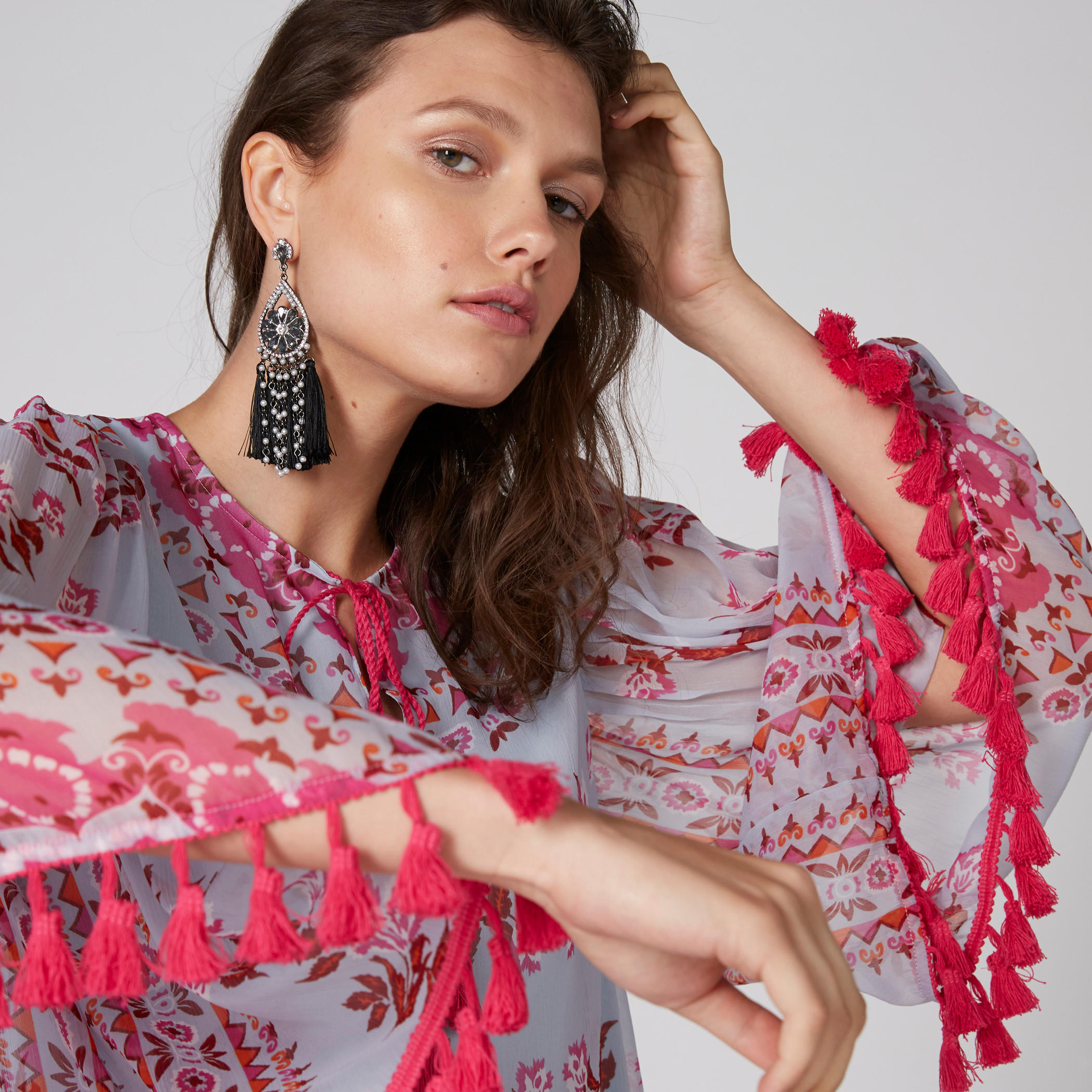 تونيك بأكمام طويلة وشُرّابات وطبعات-women-clothing-shirtsandblouses-blouses-image-4