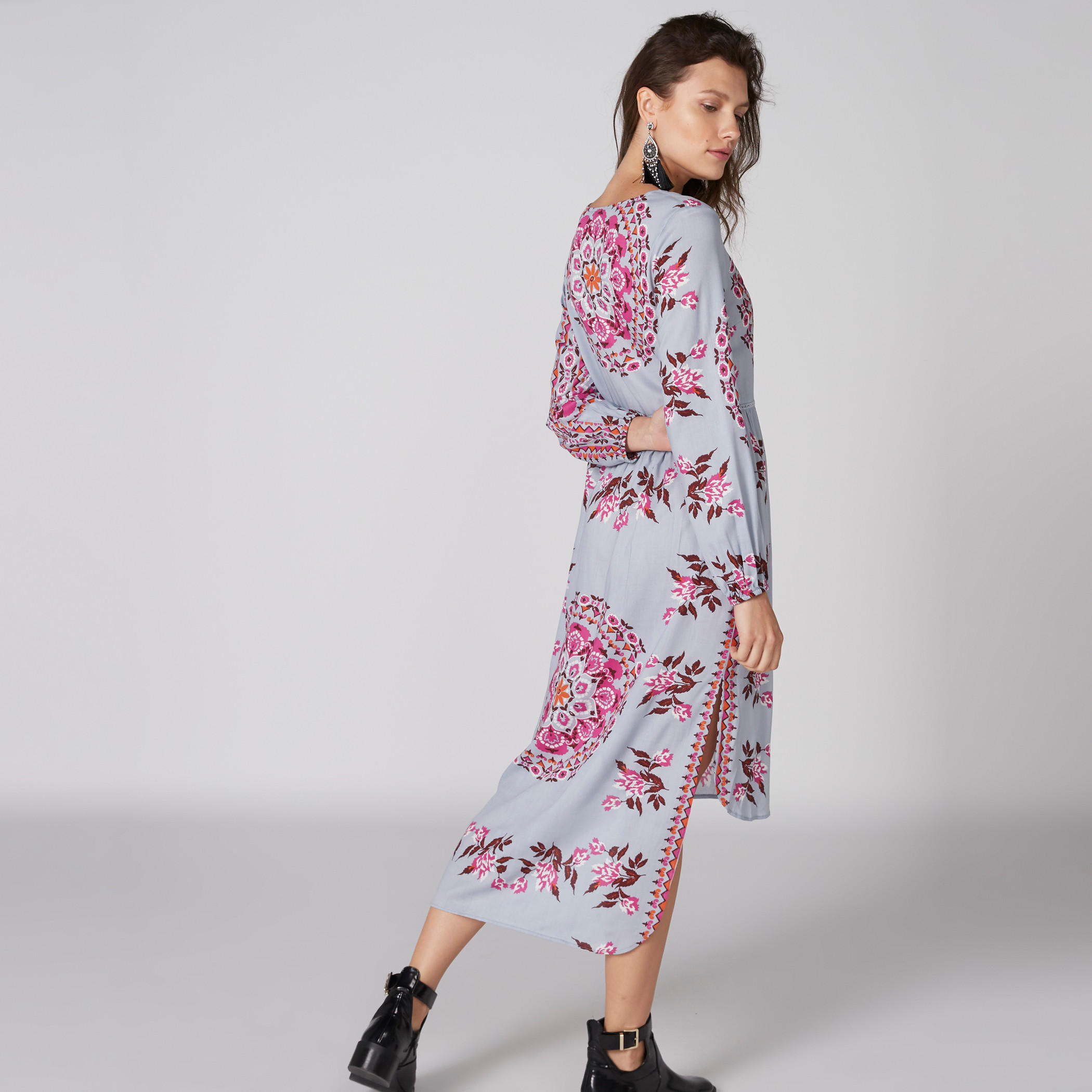 فستان ميدي بطبعات وأكمام طويلة وحواف غير مستوية-women-clothing-dresses-image-2