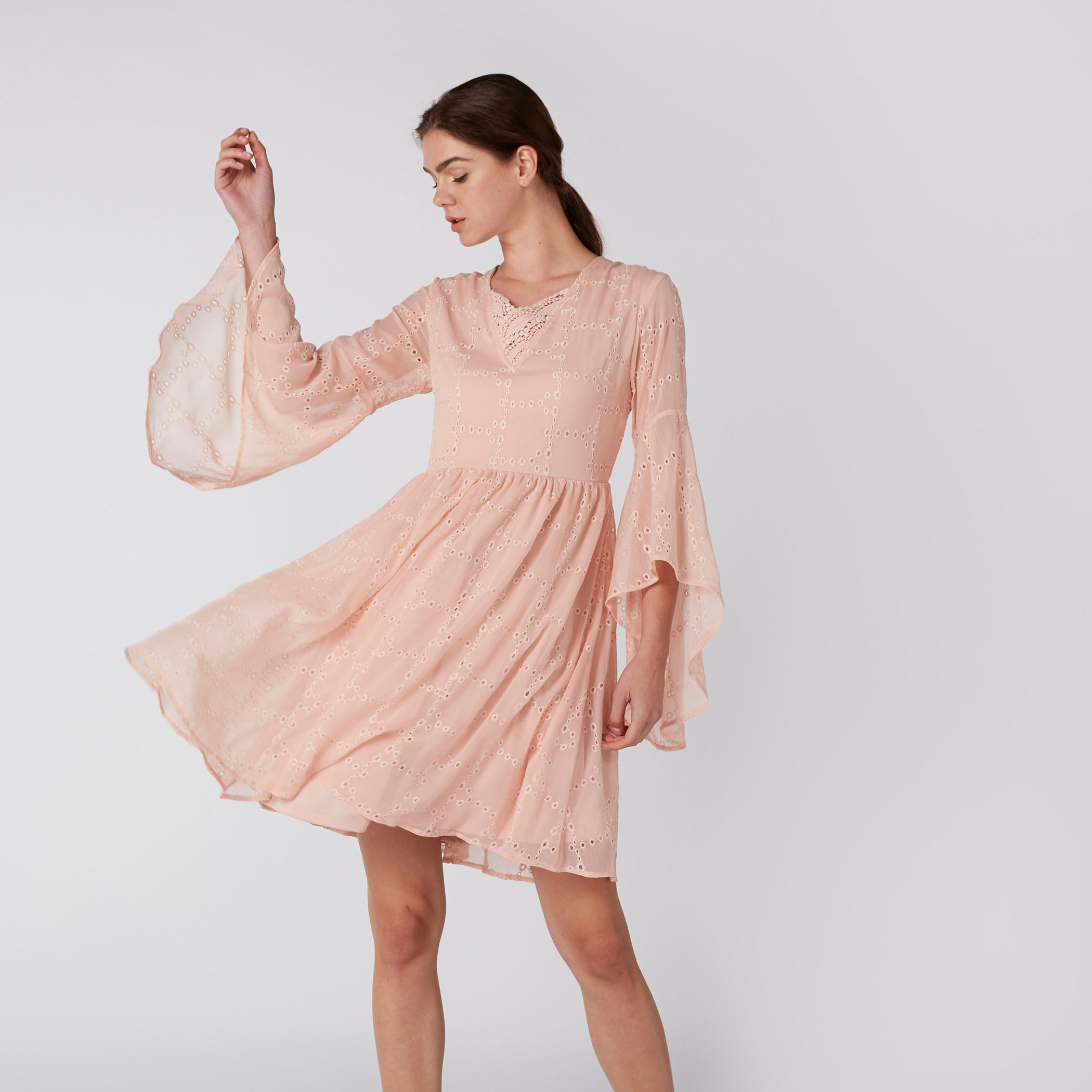 فستان شيفلي ميدي بأكمام واسعة-women-clothing-dresses-image-1