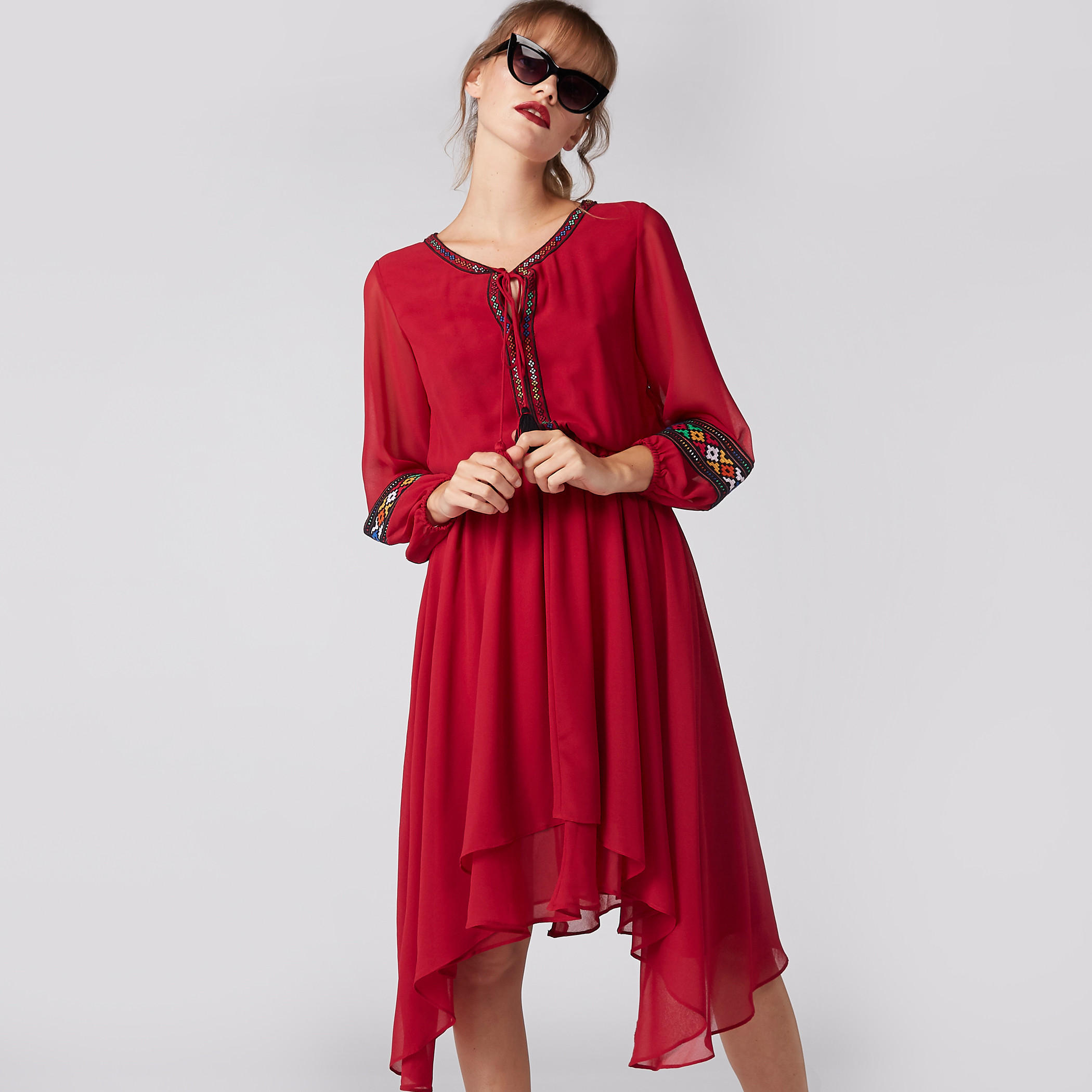 فستان ميدي مطرّز بأكمام طويلة وحواف غير مستوية-women-clothing-dresses-image-1