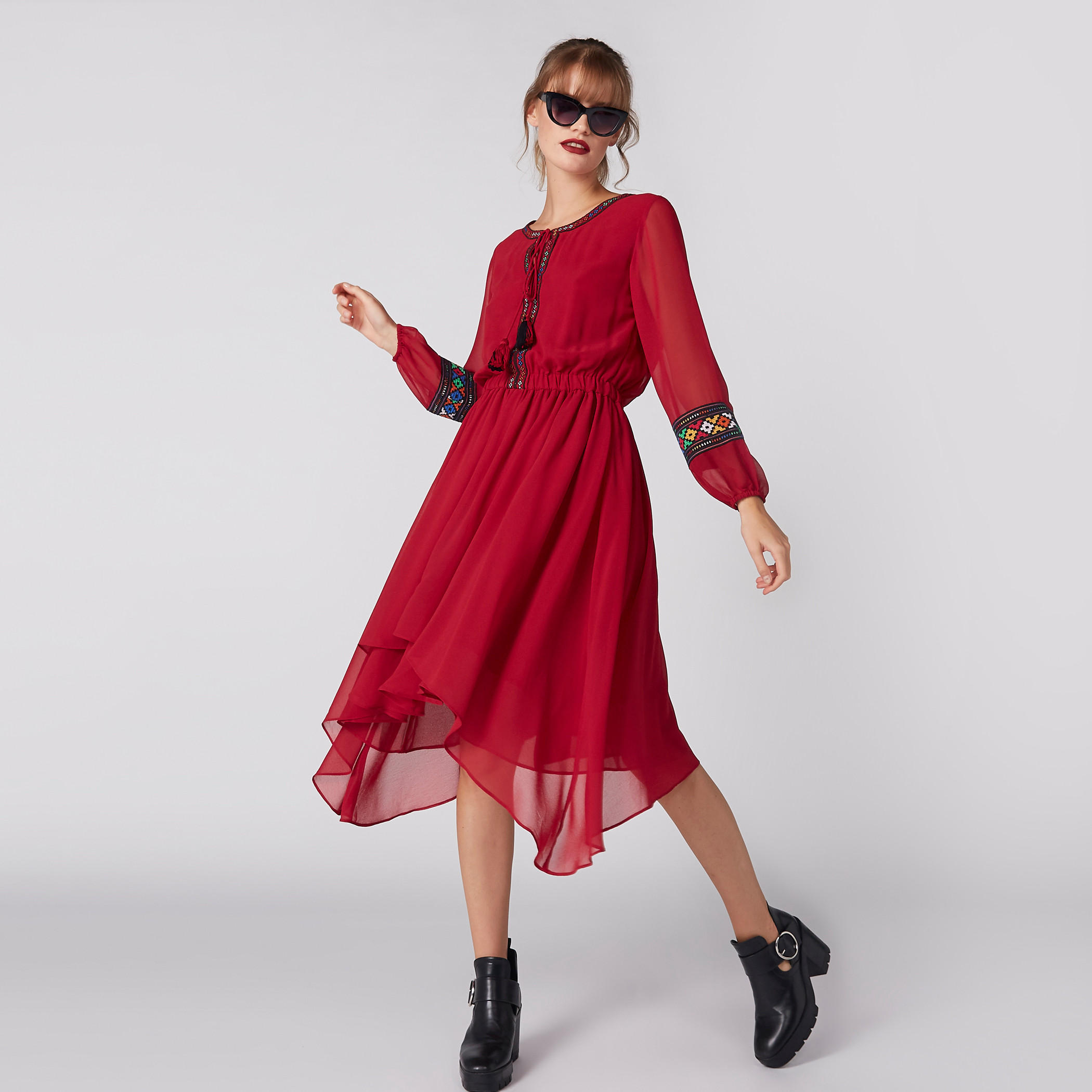 فستان ميدي مطرّز بأكمام طويلة وحواف غير مستوية-women-clothing-dresses-image-2