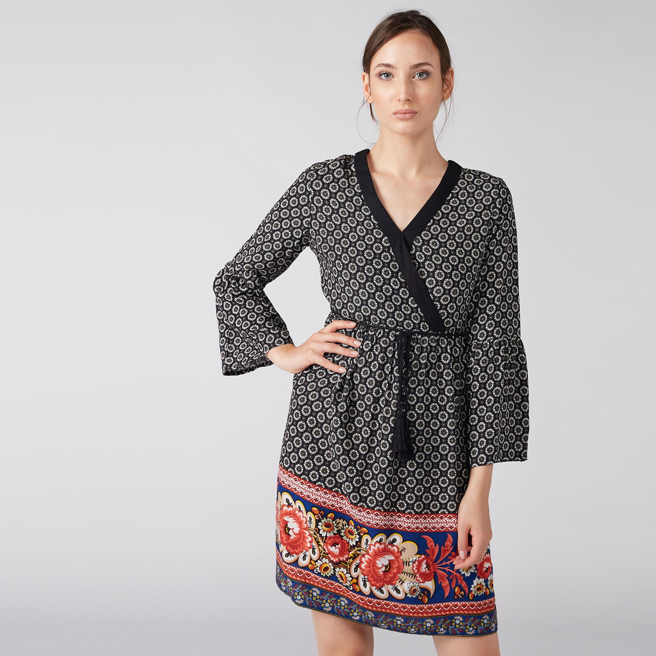 فستان متوسط الطول بأكمام واسعة طويلة وأربطة وطبعات-women-clothing-dresses-image-1